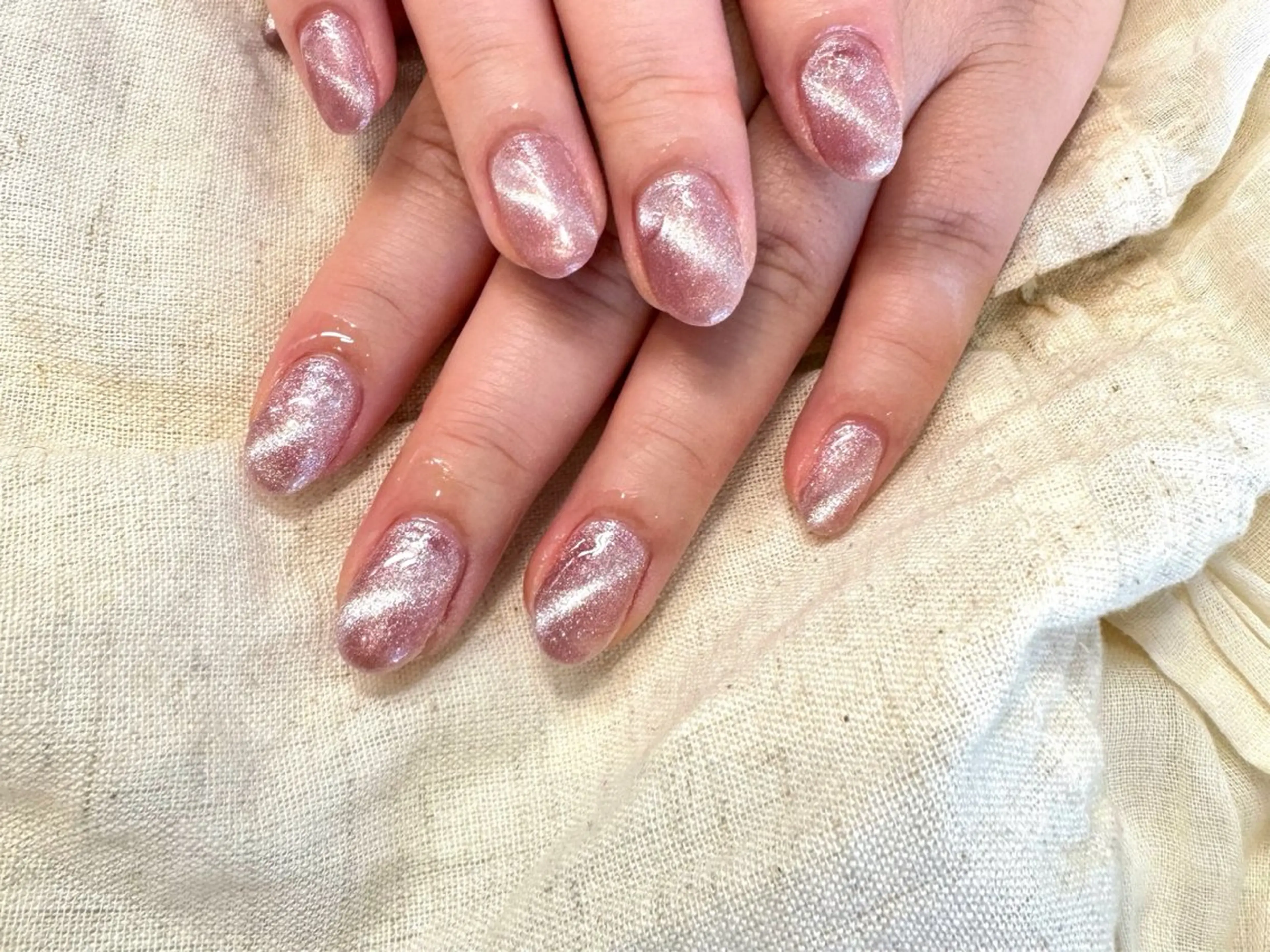 ネイル マグネットネイル angelina星が丘店（旧：angelina東山公園駅前店）所属・KAORI🦄 星ヶ丘徒歩1分サロンのネイルデザイン