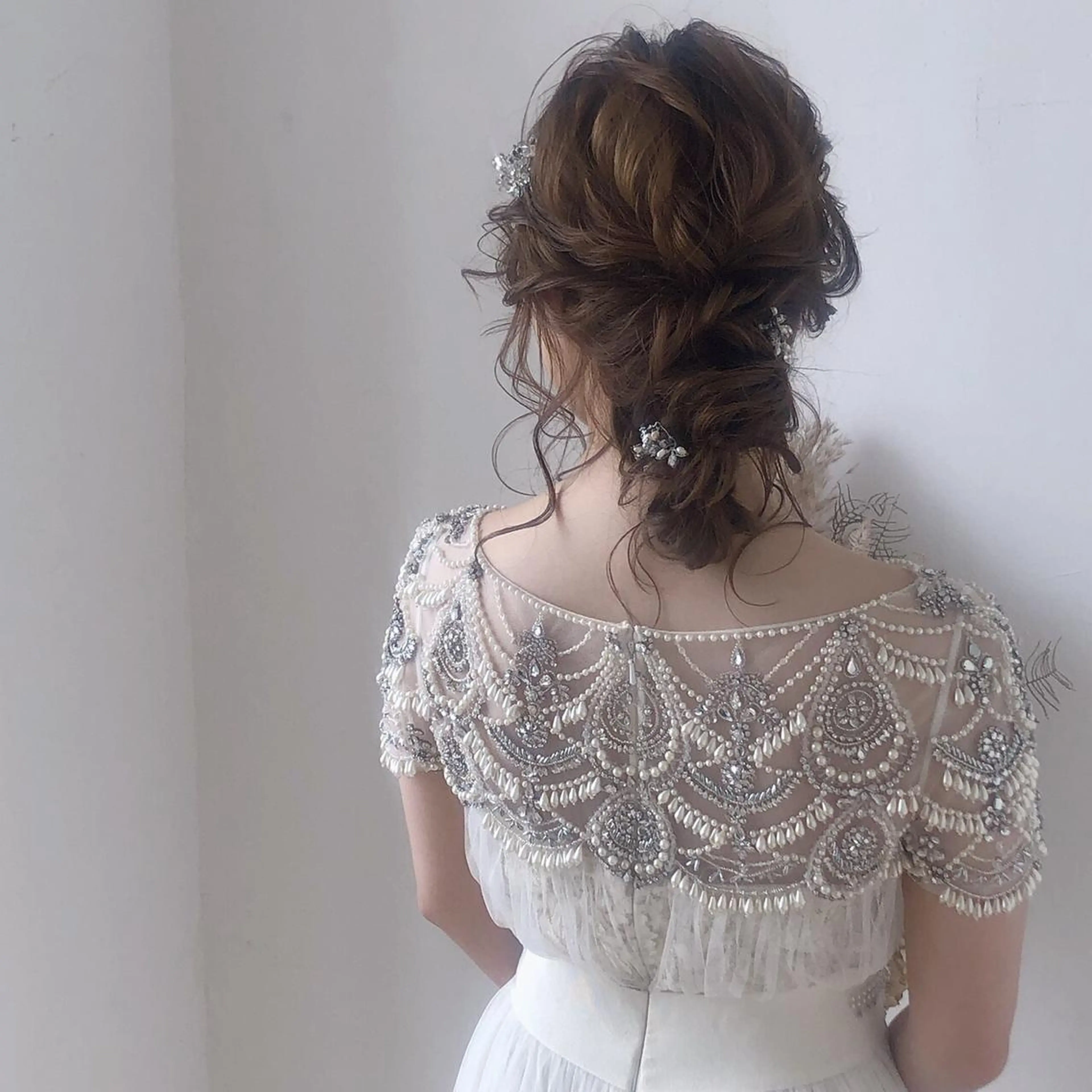 セミロング ヘアアレンジ 結婚式・ブライダル ALVAREZ BARBER SHOP所属・takebuchi harukaのヘアスタイル