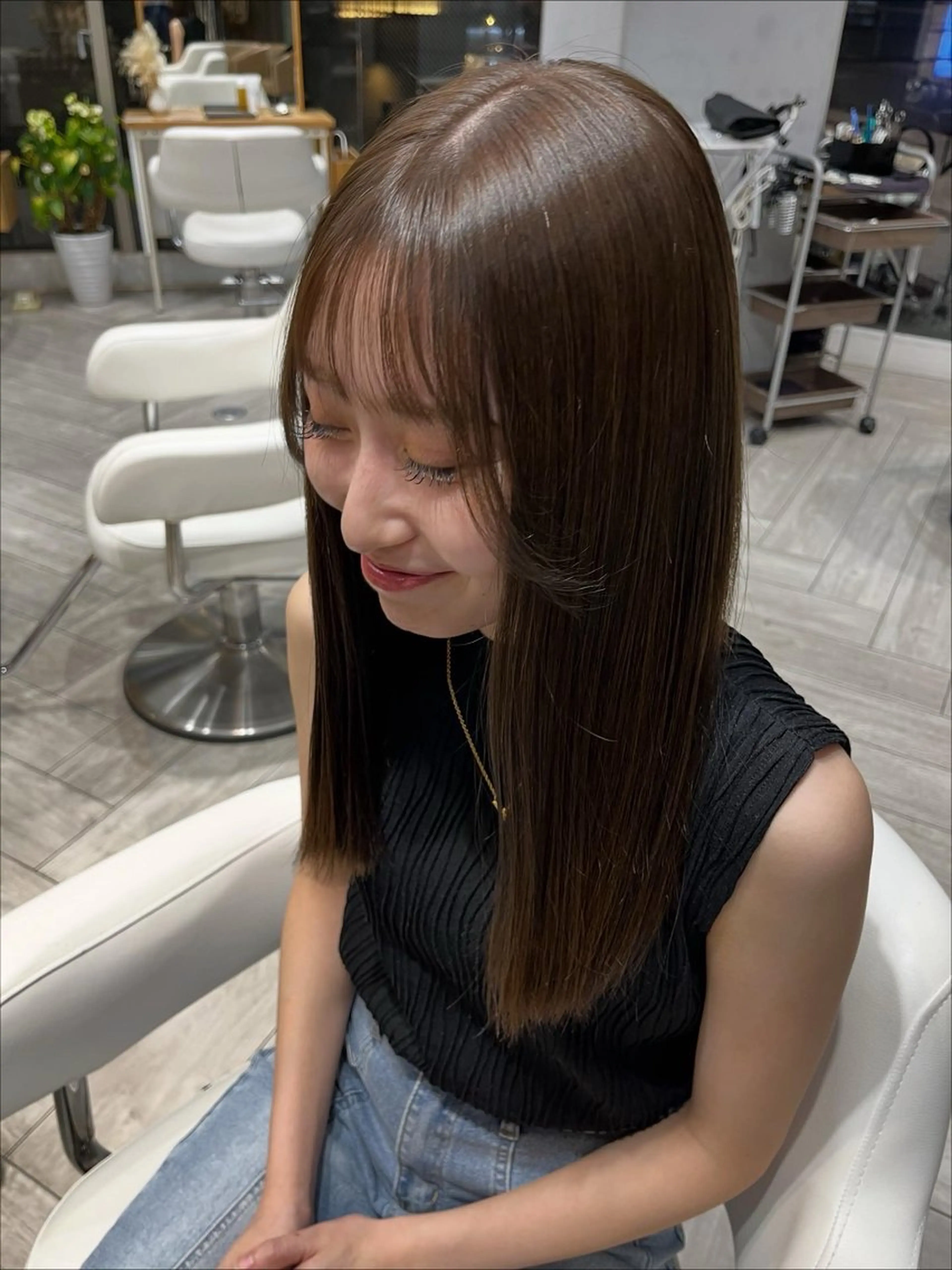 セミロング カット ヘアカラー トリートメント ヘアセット AVANCE. chisatoのヘアスタイル