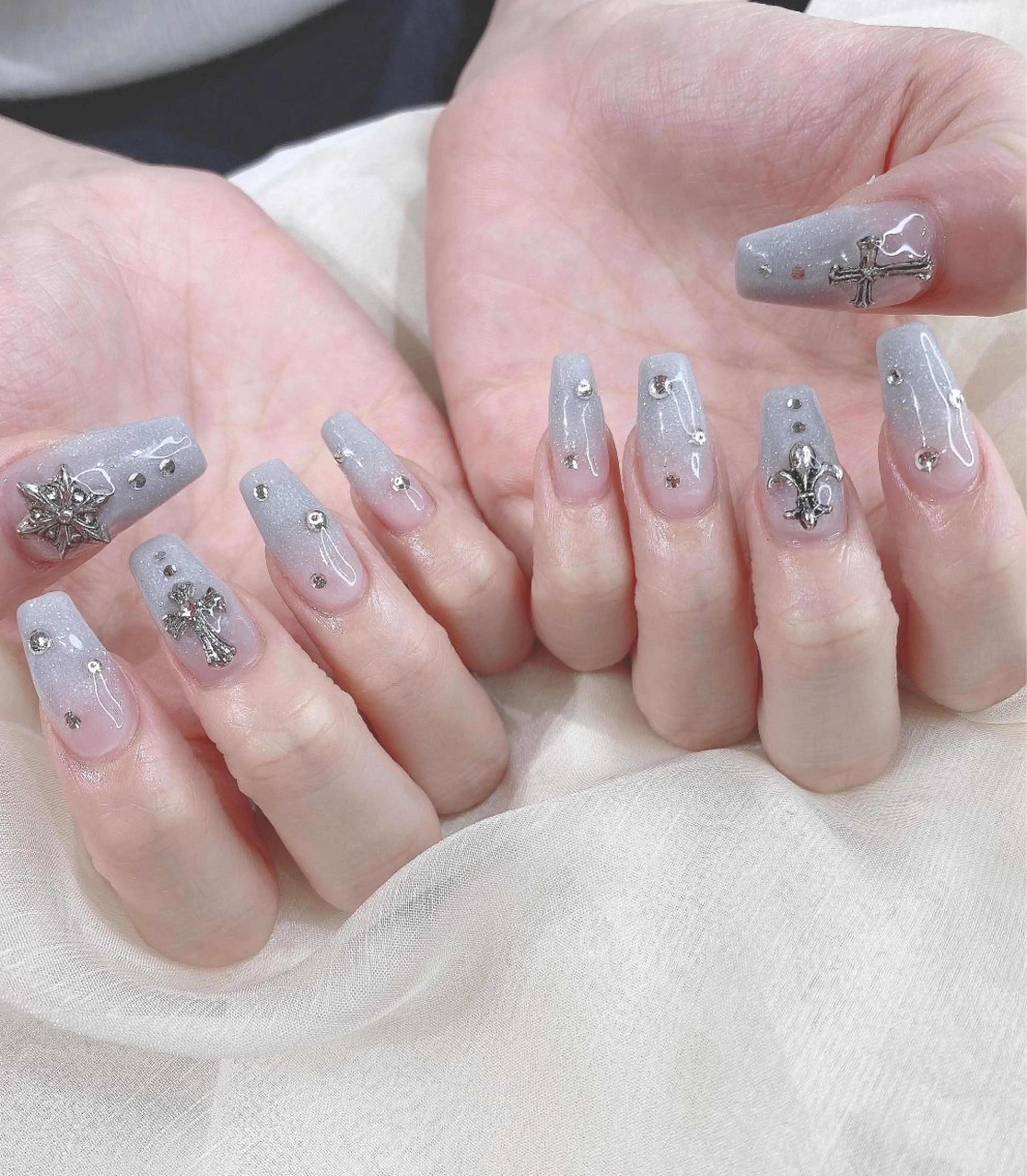 ミディアム ハンドネイル JNA認定講師🌸 RIEのネイルデザイン