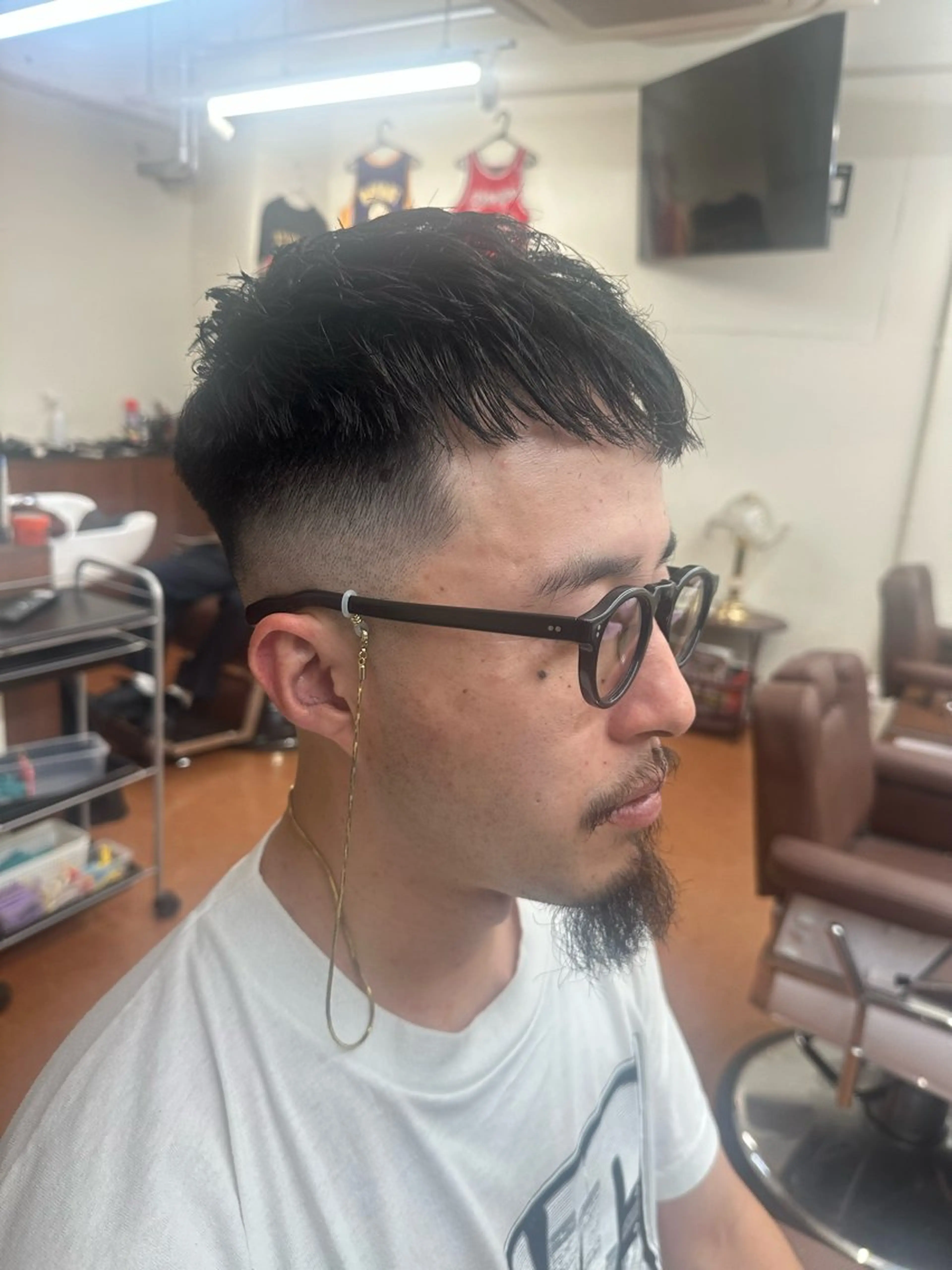 メンズ フェードカット カット FADE&LINE三軒茶屋所属・稲垣隆史 スパイキー／フェードのヘアスタイル