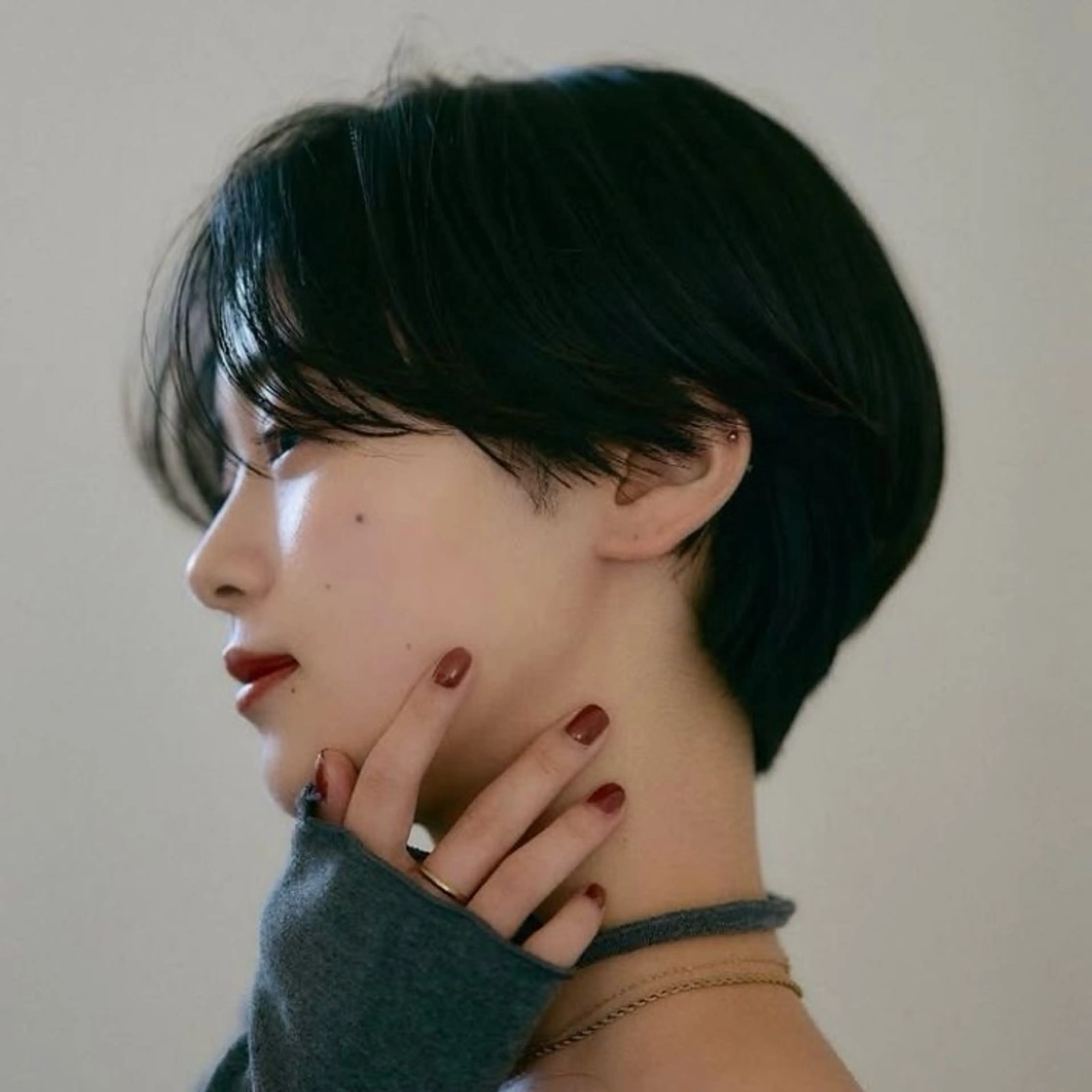 ショート ROBBY表参道所属・木村【ショート/ 耳だしショート】のヘアスタイル