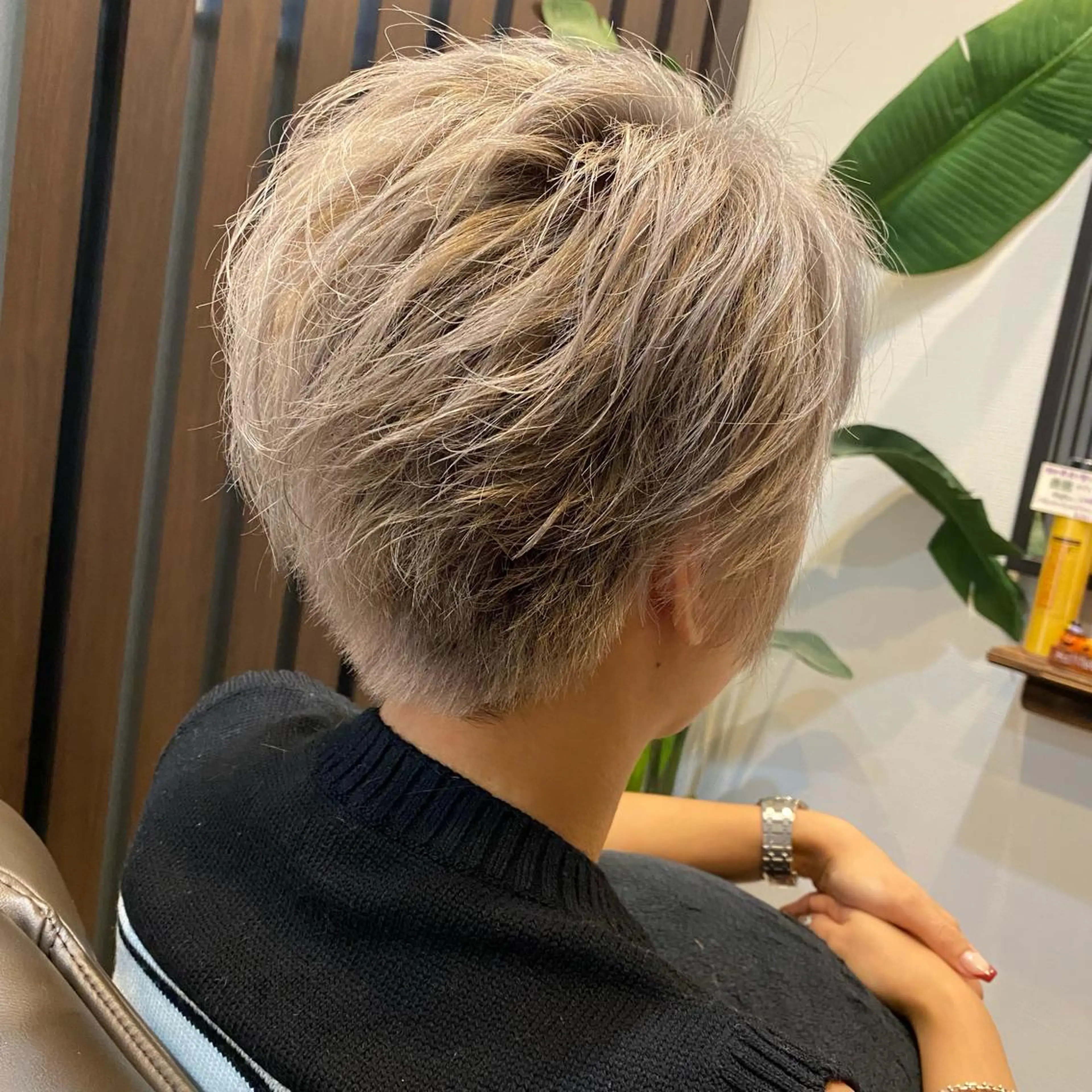 ショート カラー RIRŪA所属・プルシールエクステ ちゃきのヘアスタイル