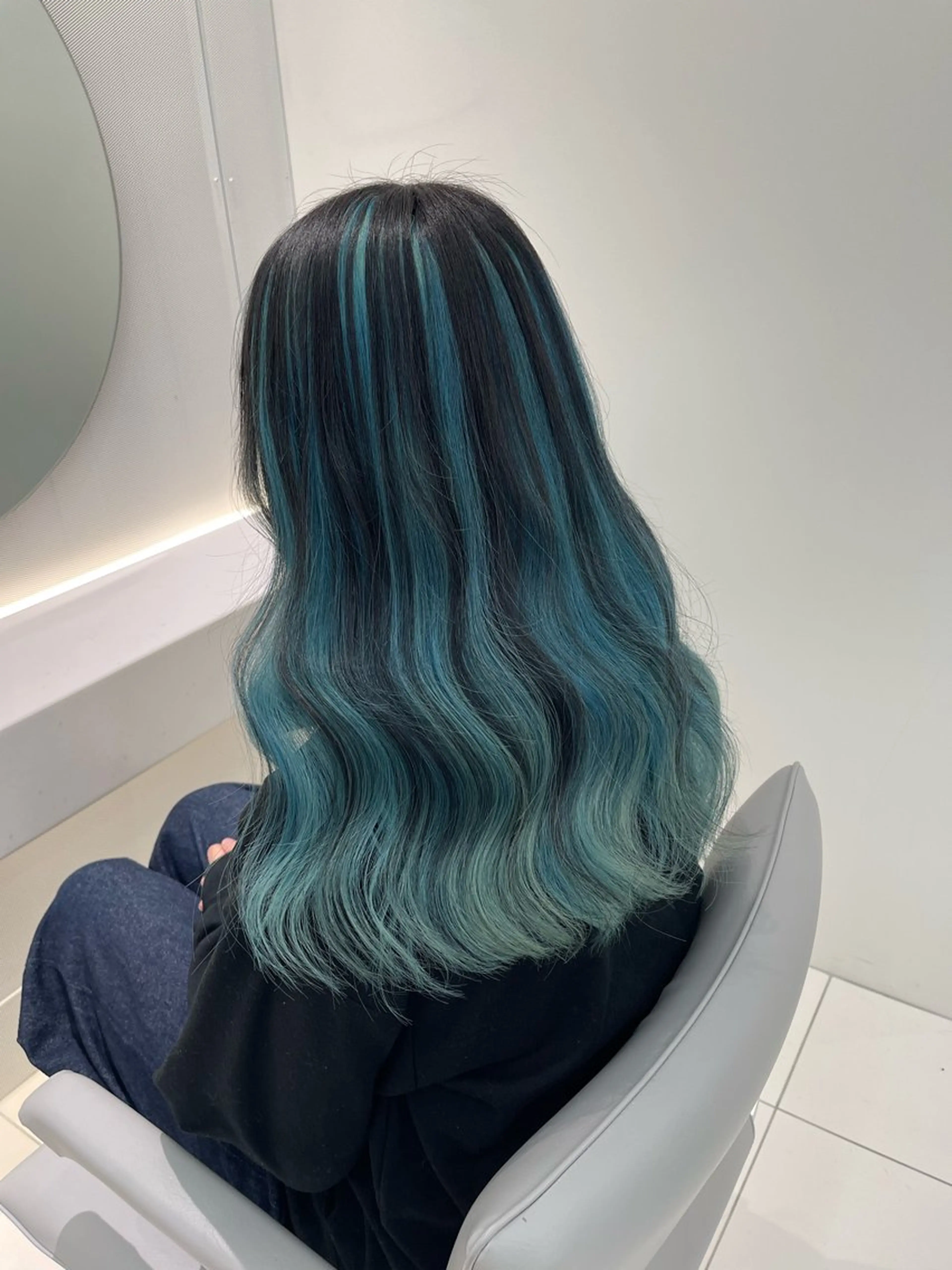 ロング カラー ブルーカラー 透明感カラーが 得意です！NAOKIのヘアスタイル