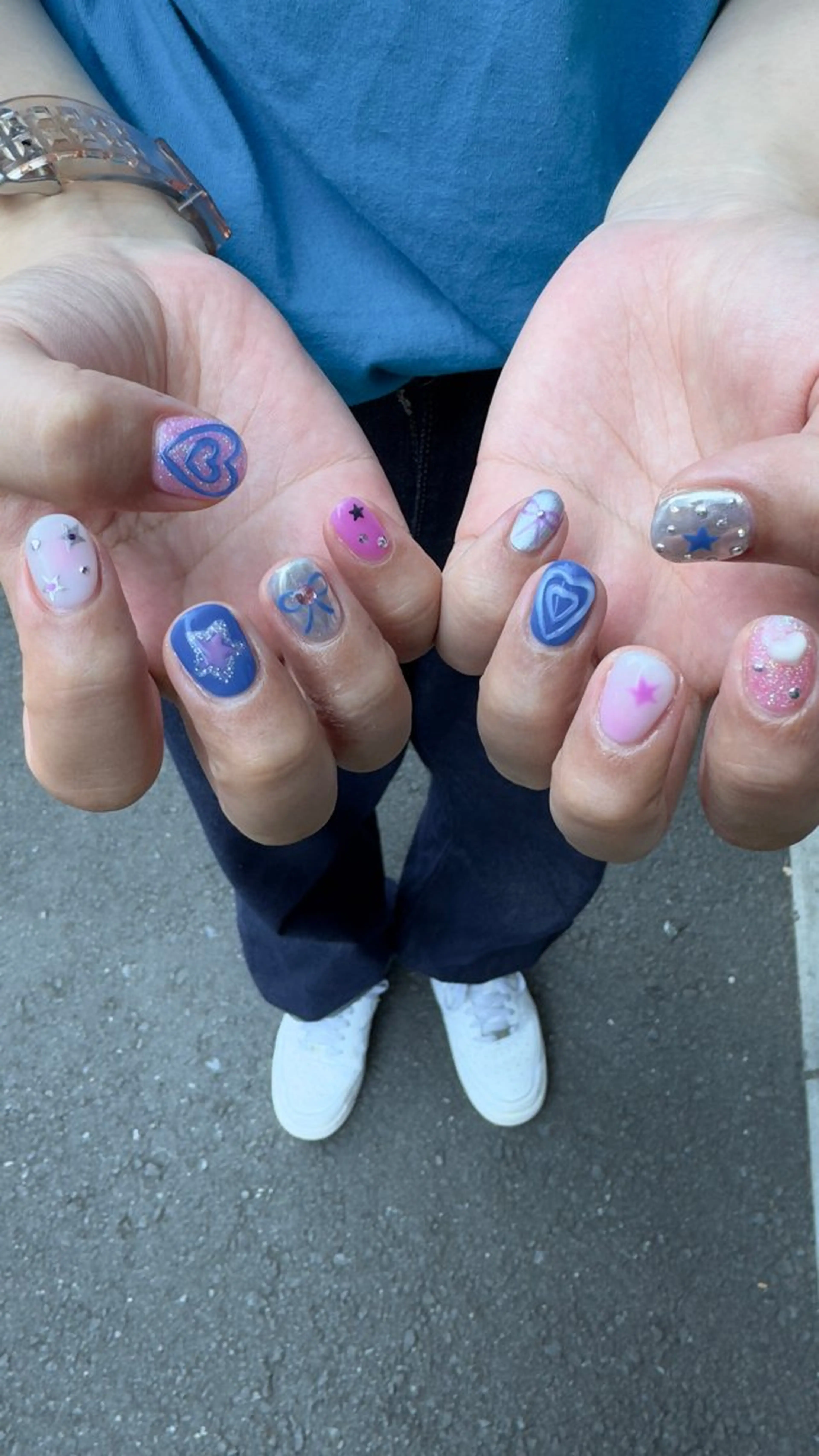 ネイル フラッシュネイル 韓国ネイル ラメ(グリッター) ラメグラデーション マグネットネイル ハンドネイル MH_ Nailのネイルデザイン