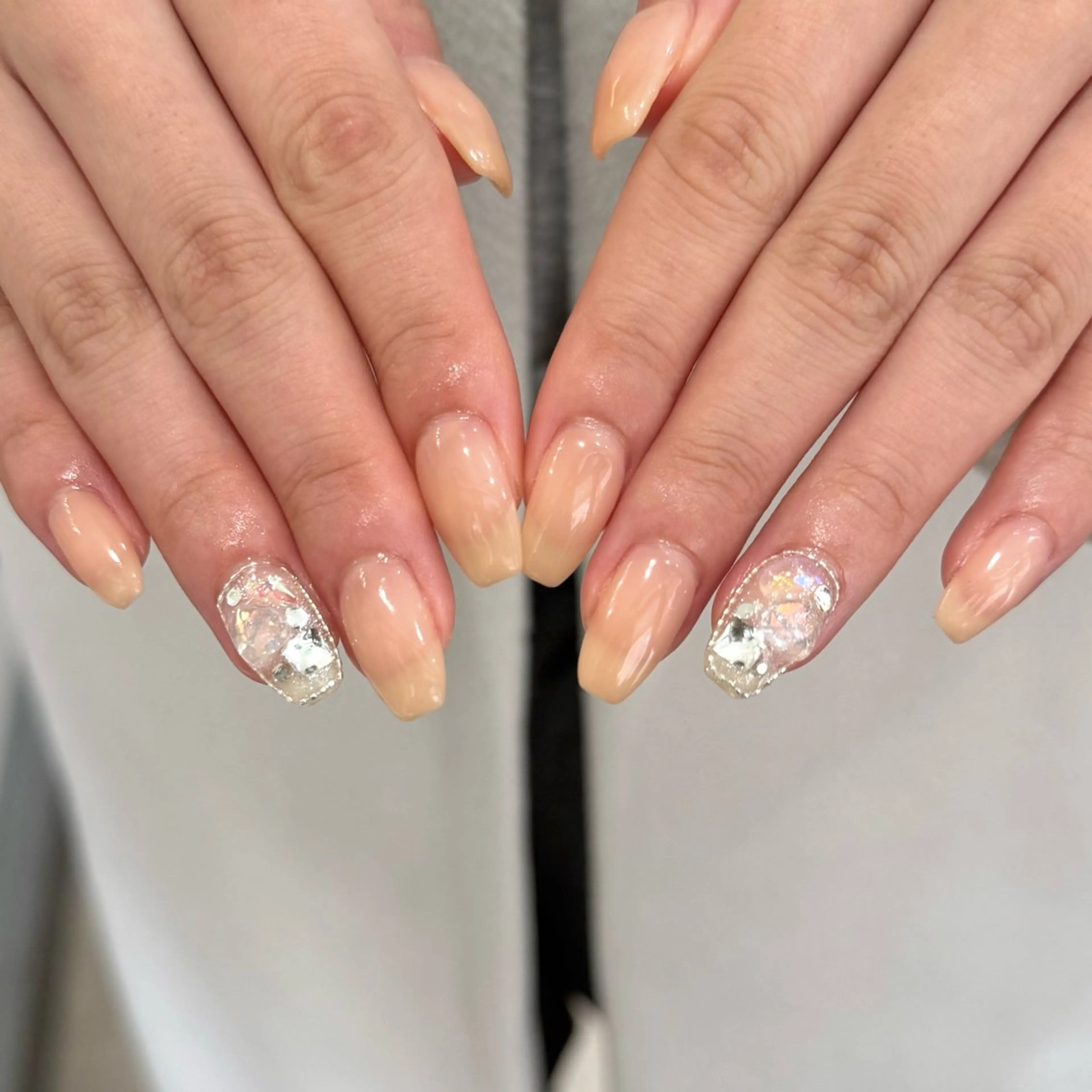 ネイル ハンドネイル chika .のネイルデザイン