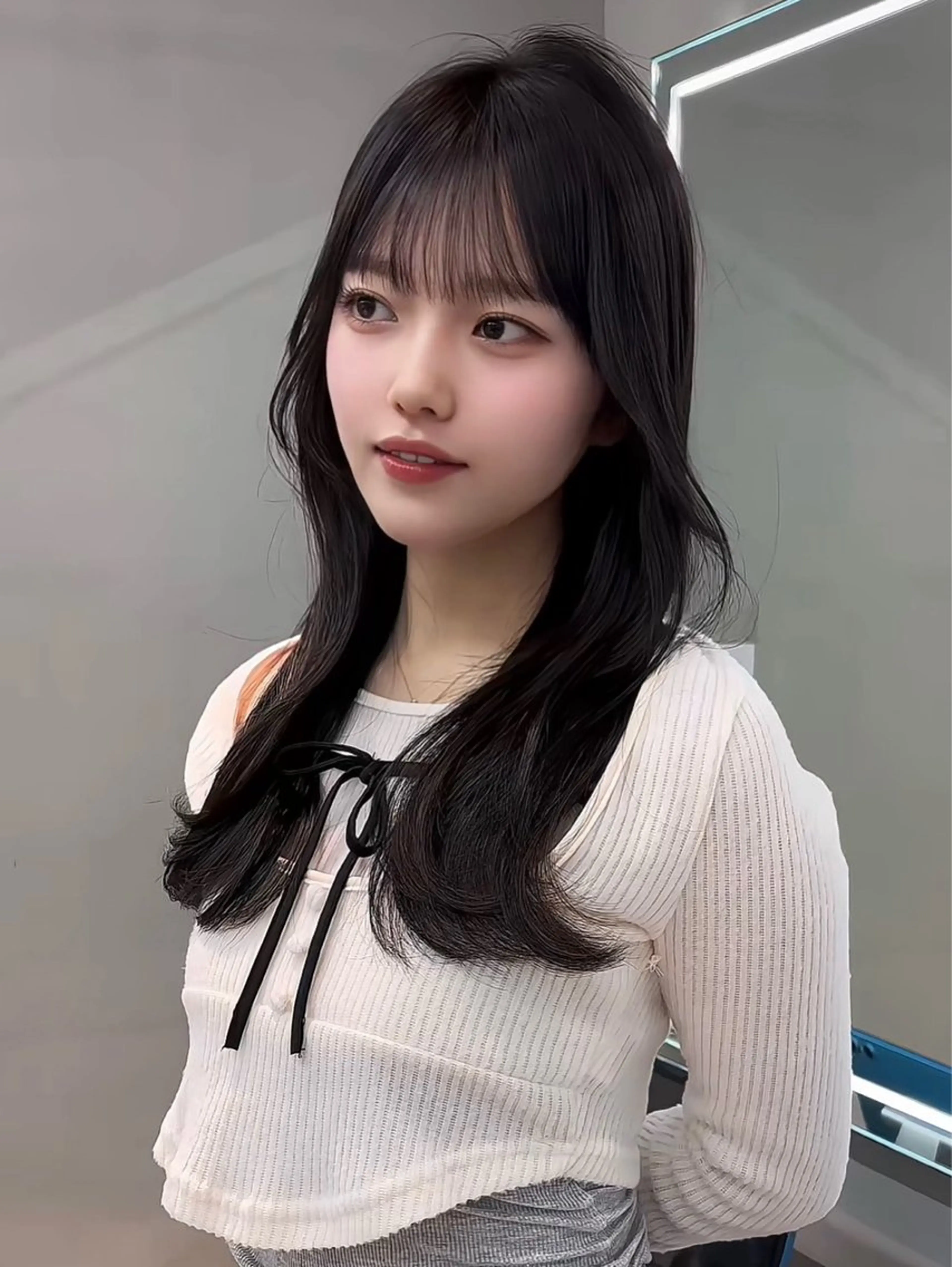 ミディアム カラー ミディアムレイヤー ベージュカラー レイヤーカット 縮毛矯正 カット ヘアカラー 【美髪矯正) 吉村　清志のヘアスタイル