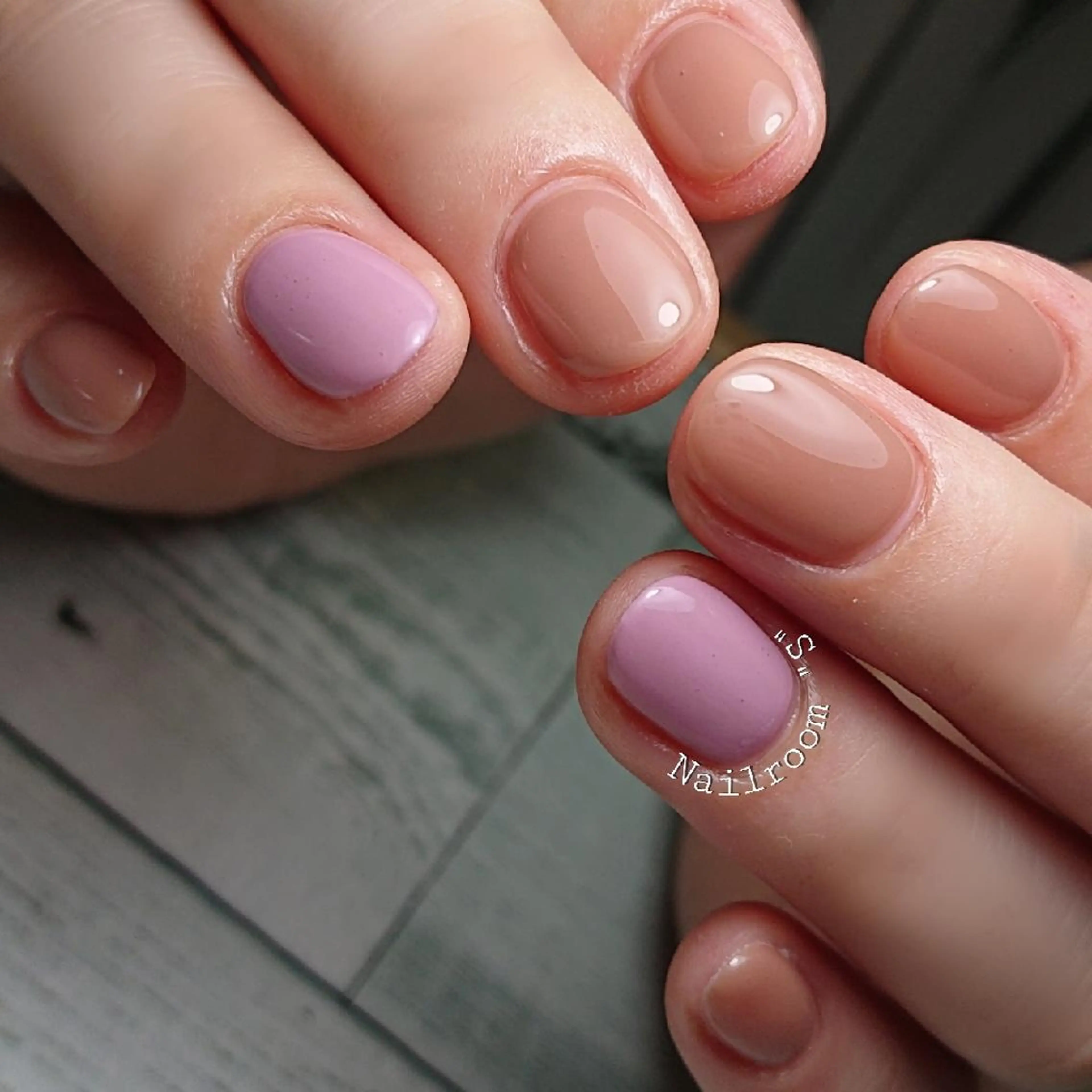 ネイル ワンカラーネイル ハンドネイル ハンドケア Nail room  "S"  SAKAIのネイルデザイン