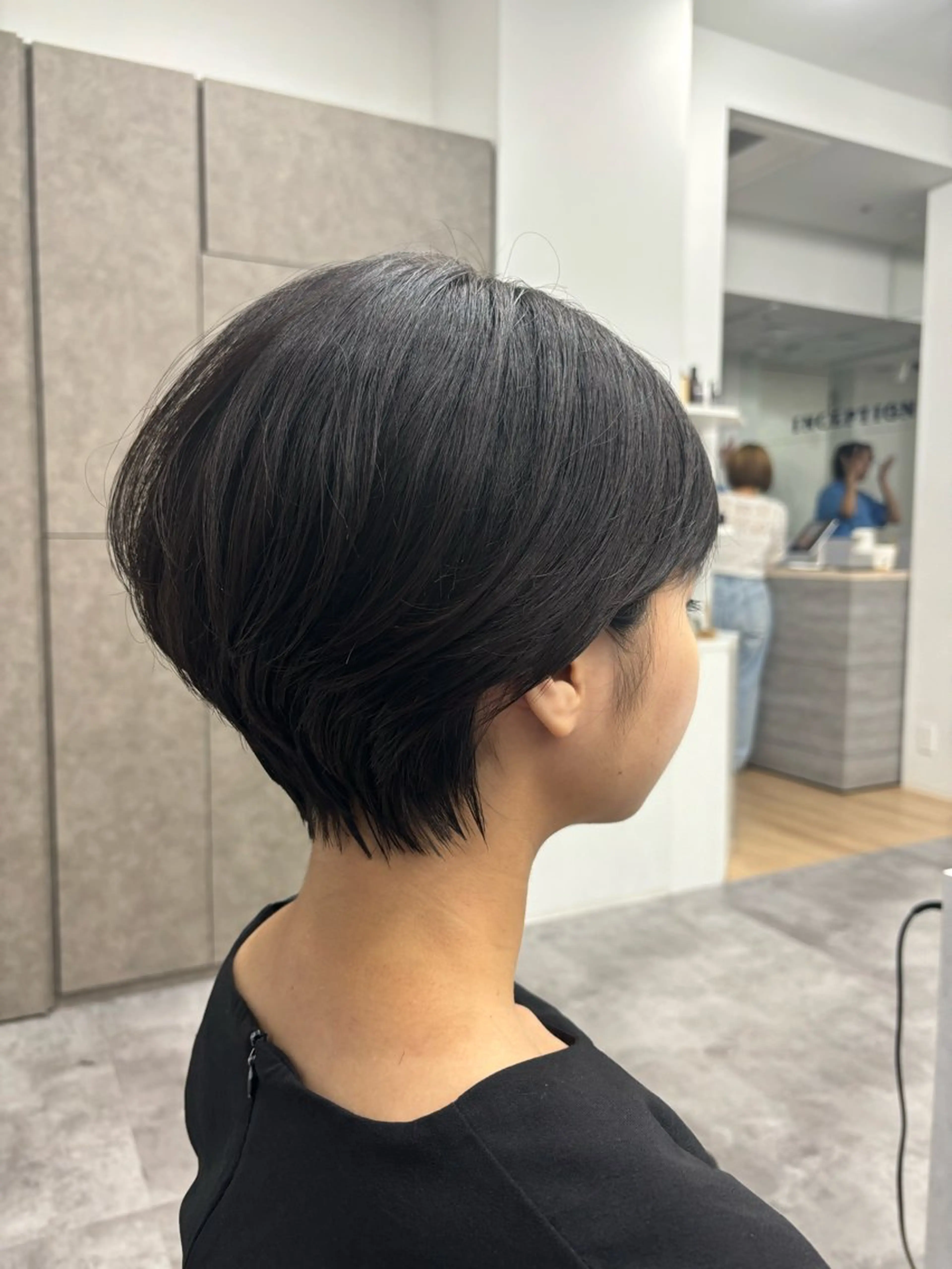ショート カラー ヘアアレンジ マエダ アズミ🌱のヘアスタイル