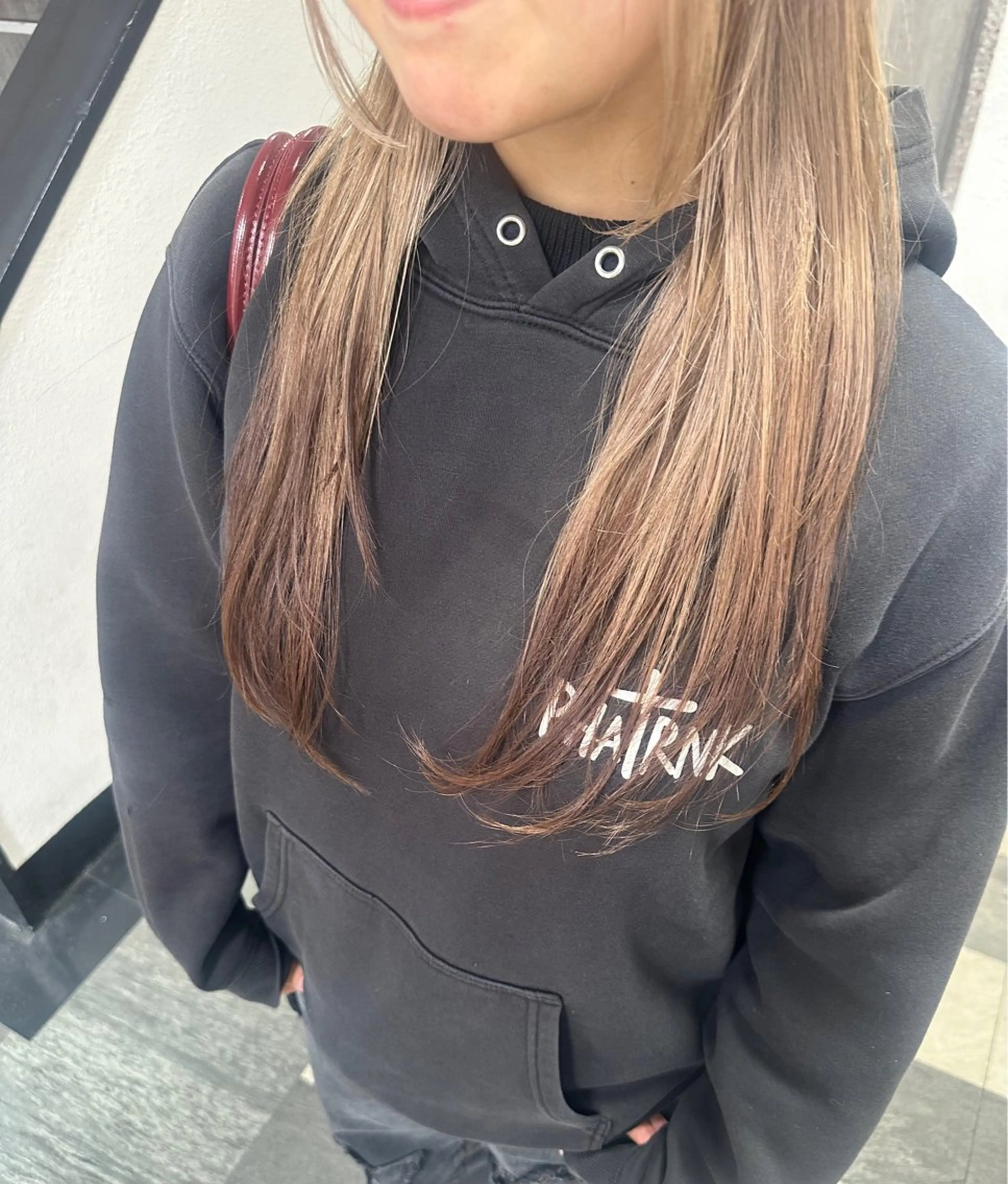 ロング ヘアカラー トリートメント MOURI CHISATOのヘアスタイル