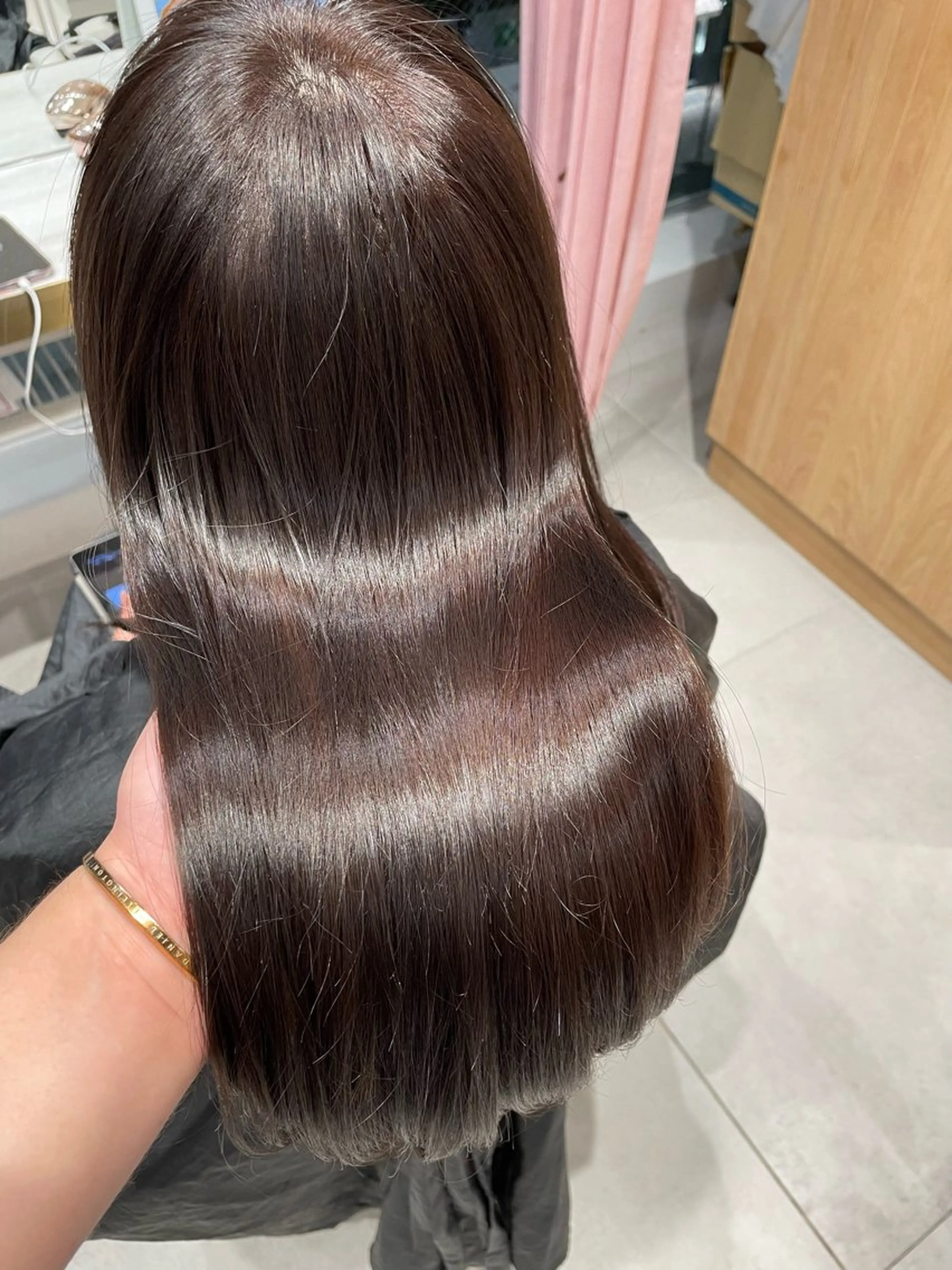 ロング カラー Hina🤎ベージュ 、グレージュ🤎のヘアスタイル