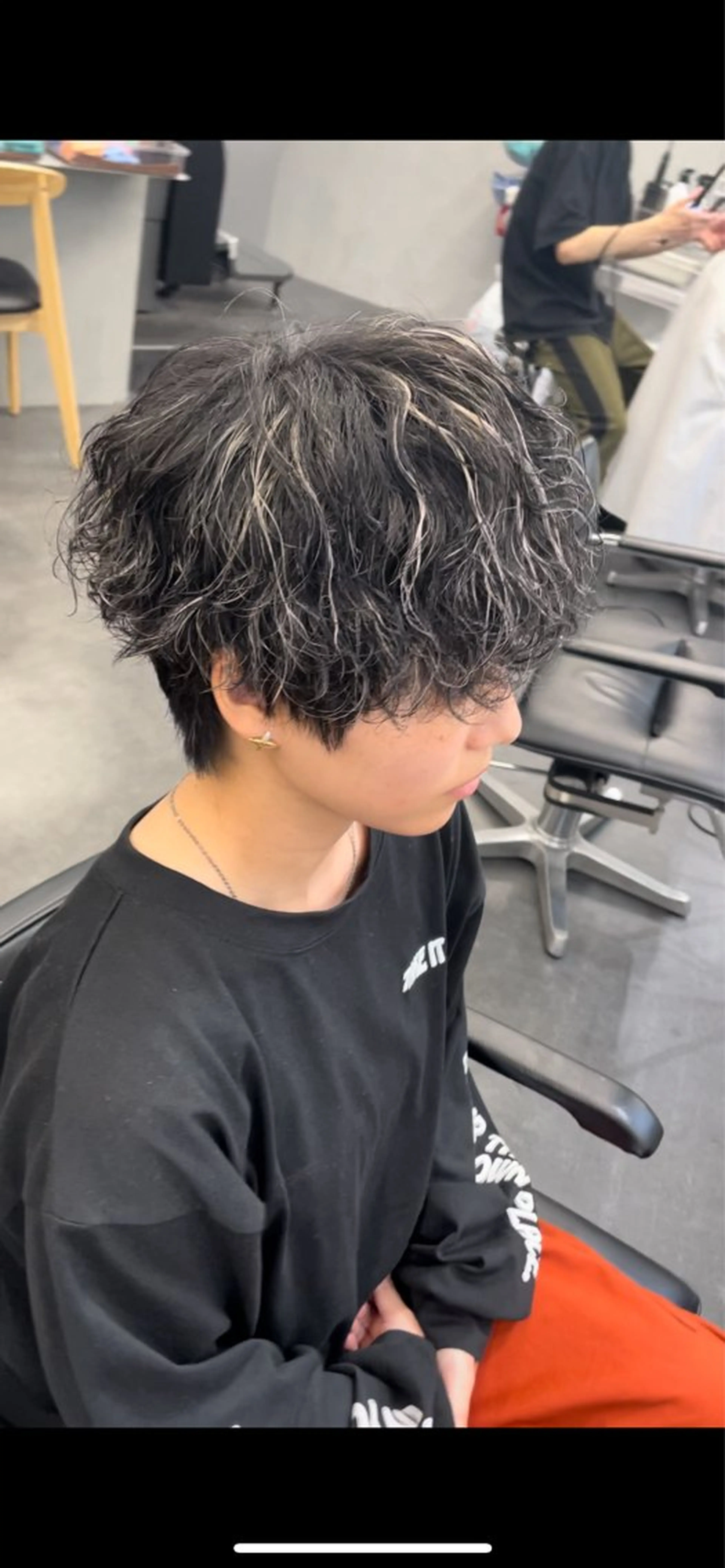 カラー パーマ ツイストスパイラルパーマ ニュアンスパーマ スパイラルパーマ fifth リュウセイのヘアスタイル