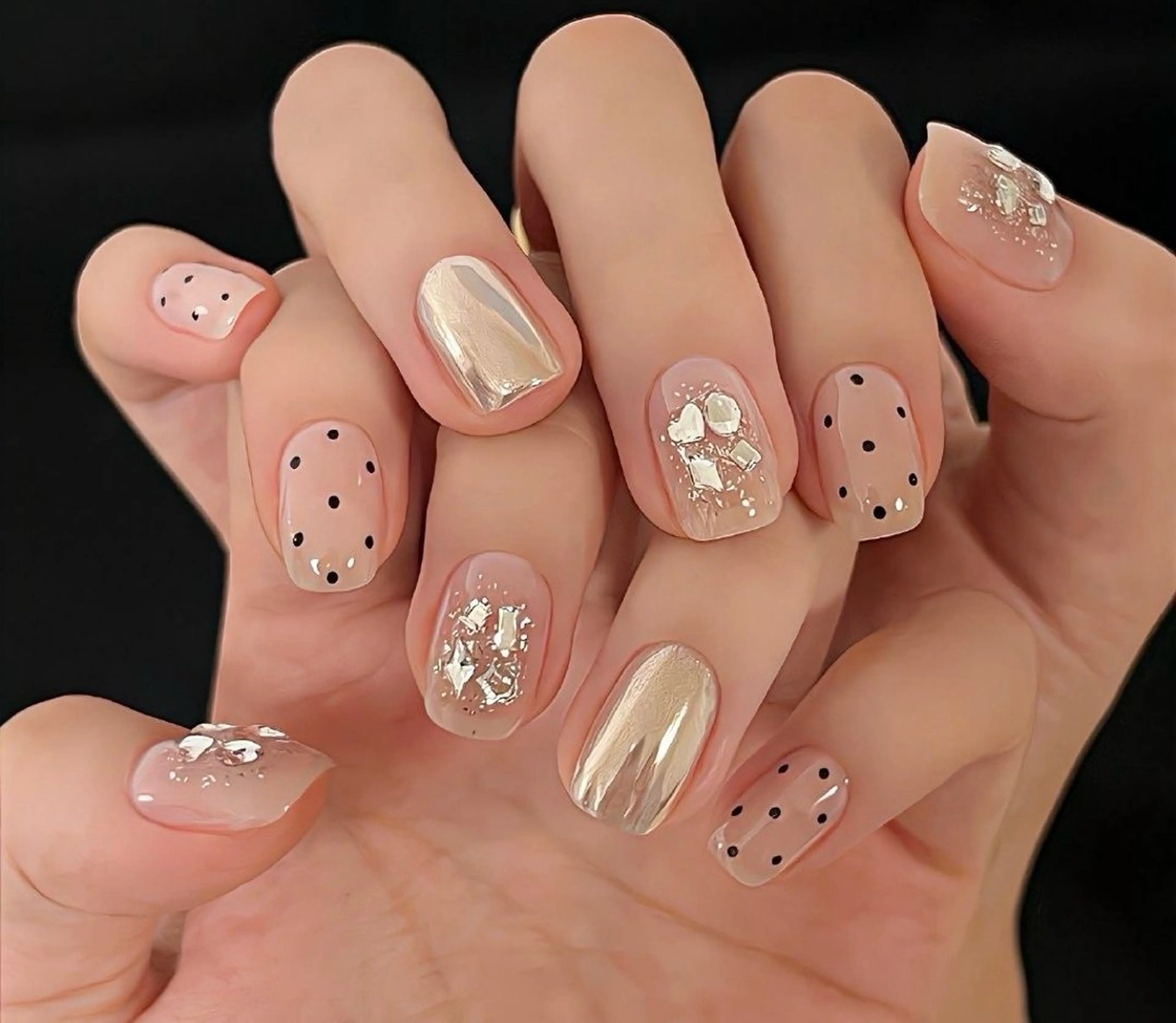 ネイル ハンドネイル Luna nailsのネイルデザイン