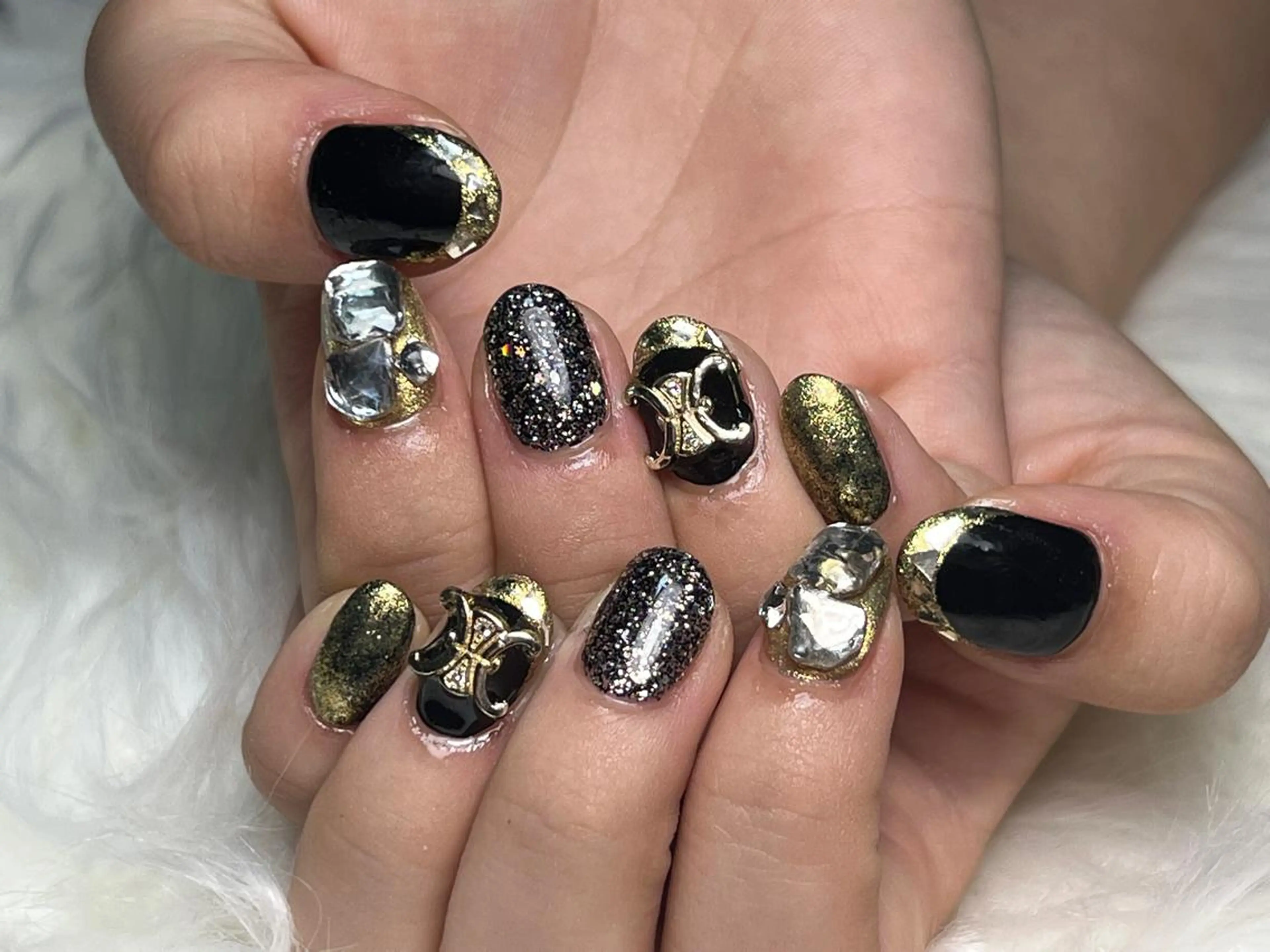 ネイル lucky nail 歌舞伎町のネイルデザイン