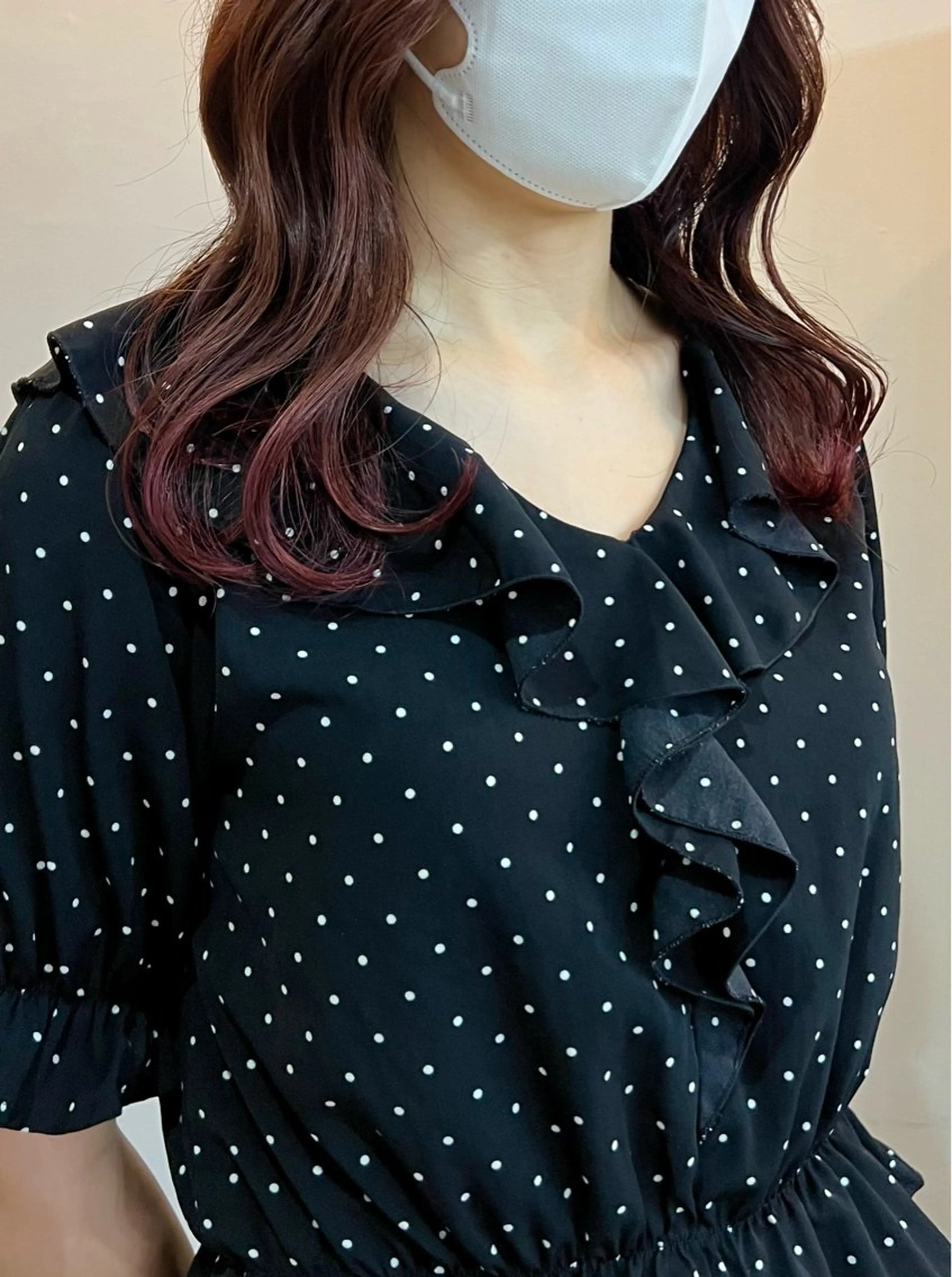 ミディアム カラー ピンクカラー 切りっぱなしボブ/ ブリーチカラー/大塚のヘアスタイル