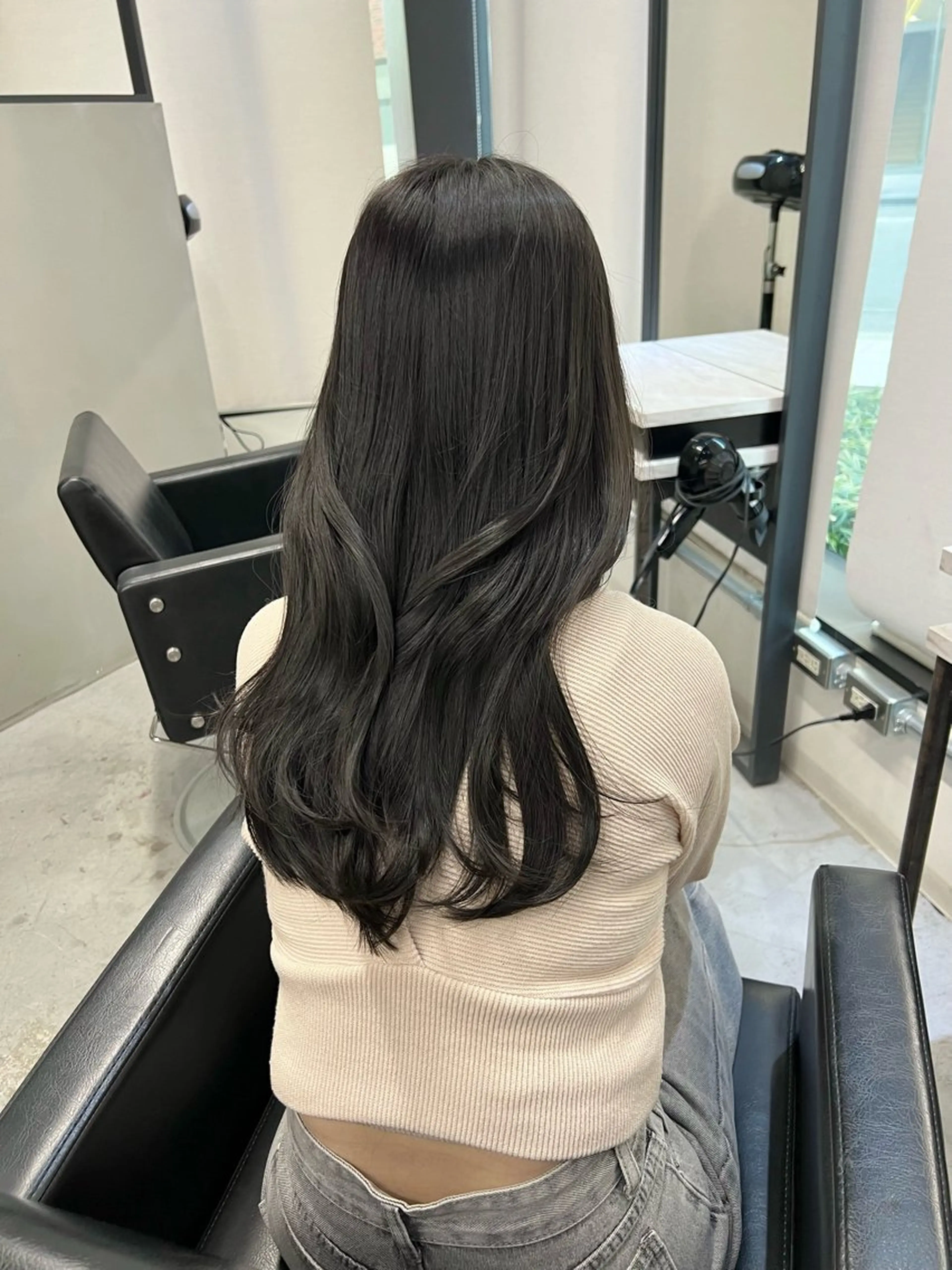 ロング 韓国ヘア🇰🇷 中島志菜のヘアスタイル