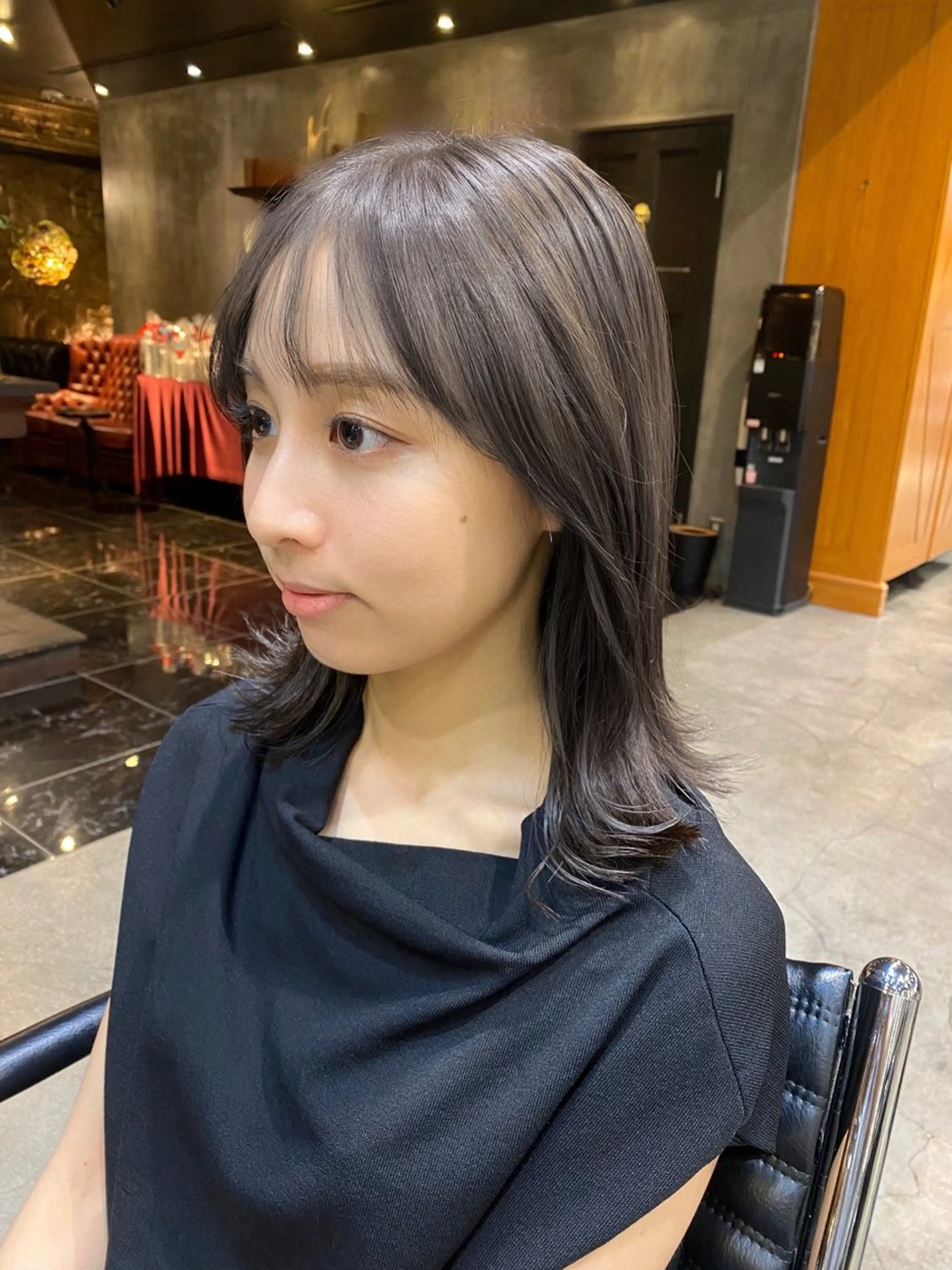 カラー ブリーチなしダブル カラー🧸🐺陽介のヘアスタイル