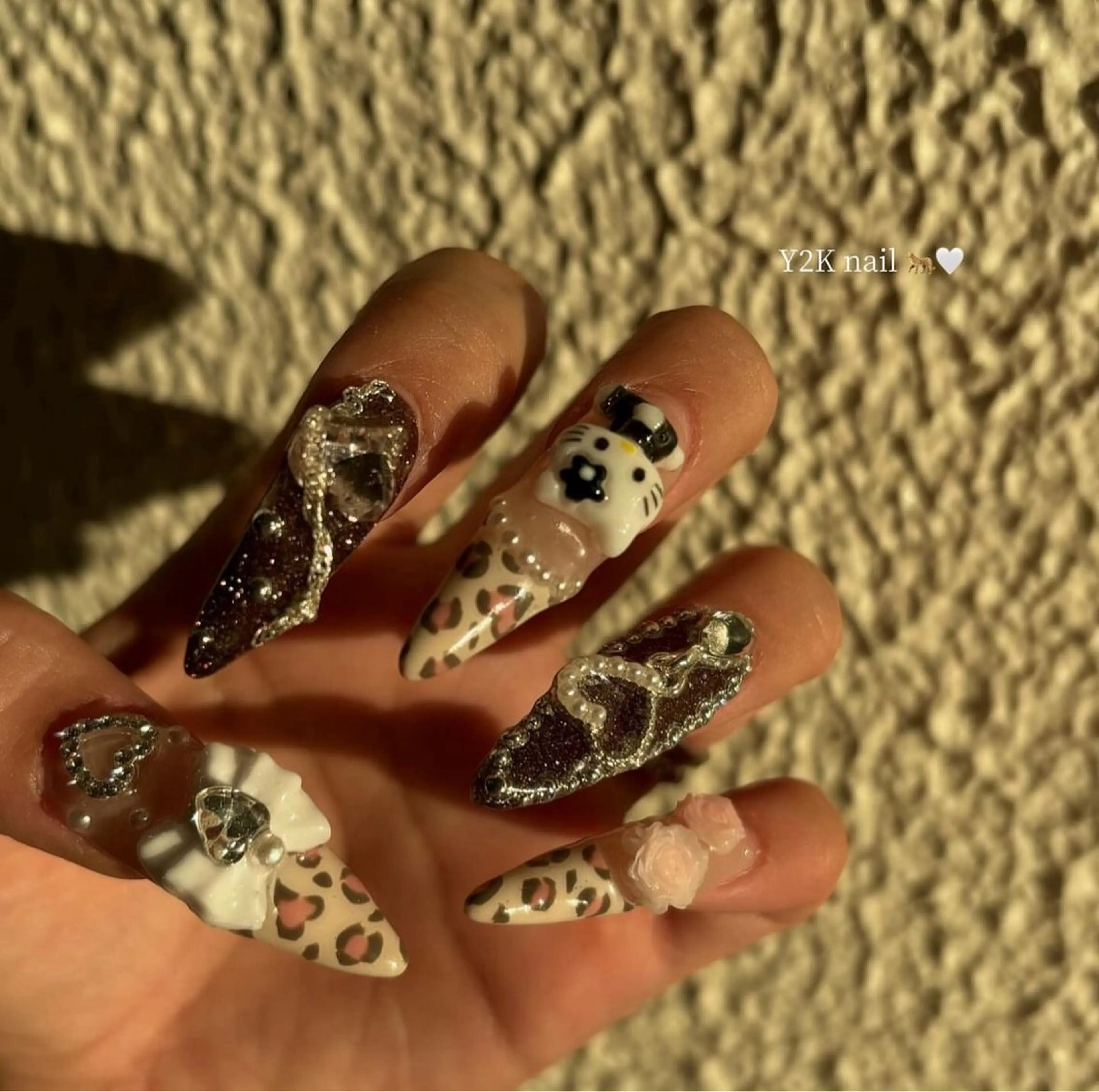 ネイル AYANO / BINELのネイルデザイン