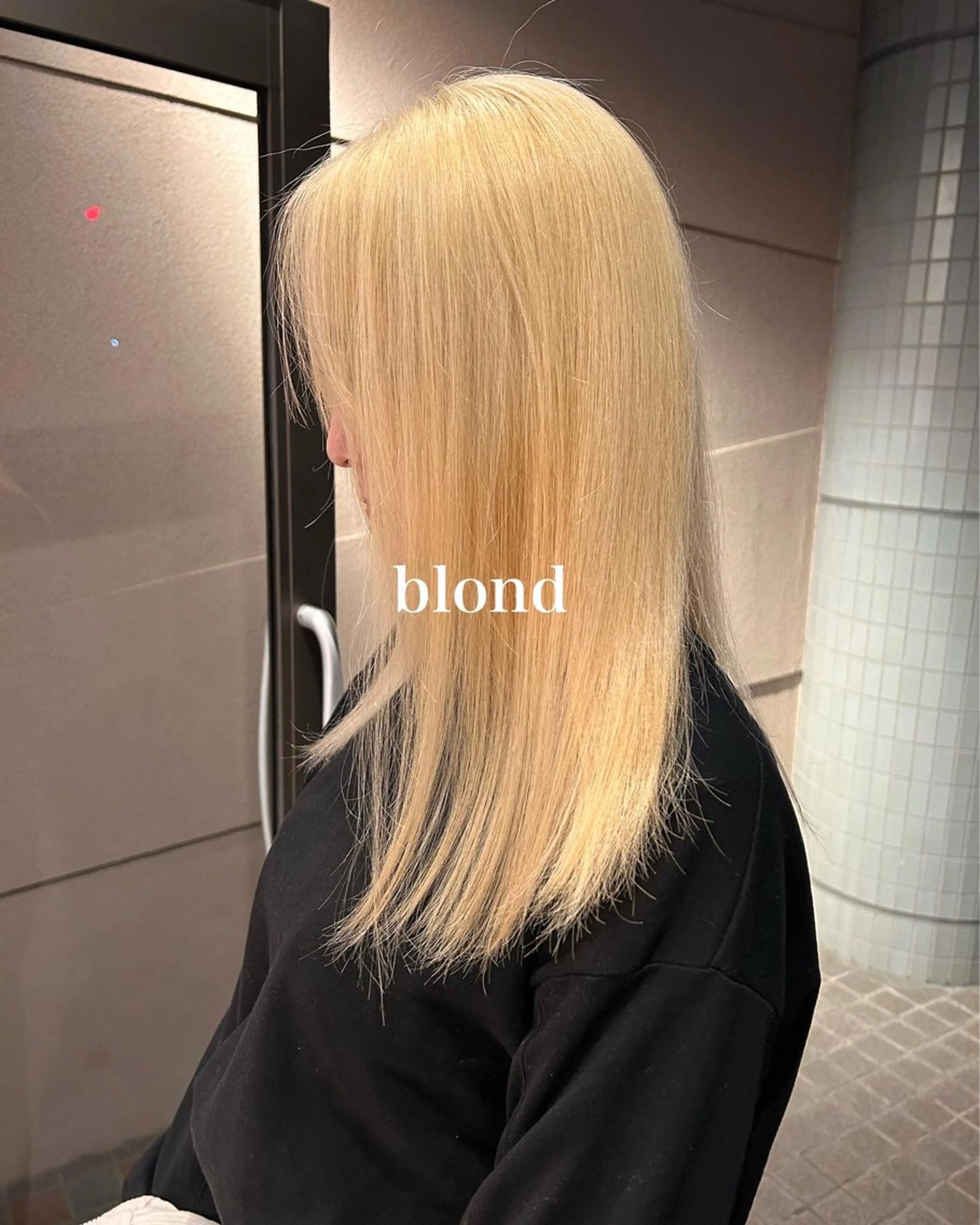セミロング Licol所属・髪質改善×ダブル カラー専門フリー予約のヘアスタイル