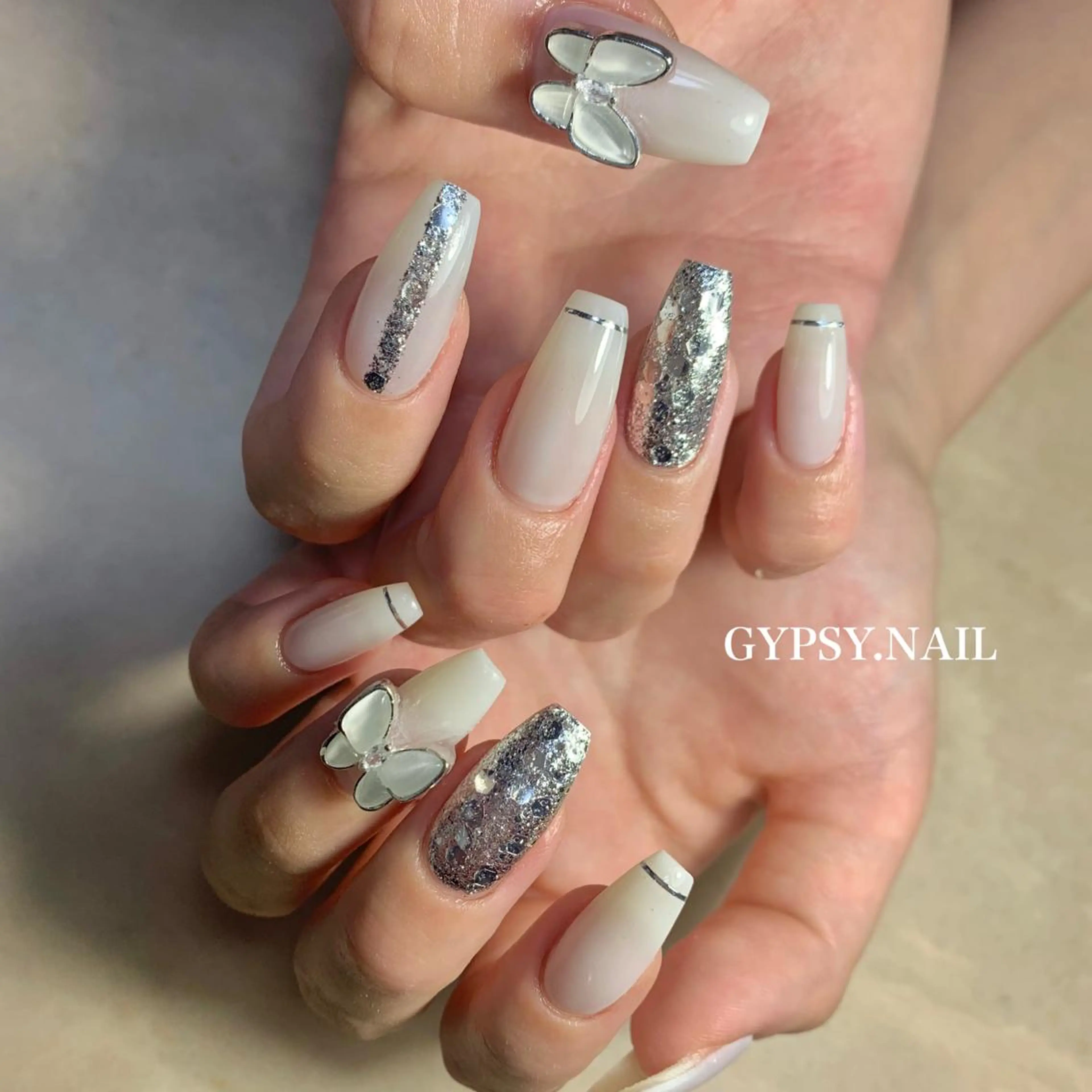 ネイル GYPSY.NAIL所属・GYPSY.NAIL akariのネイルデザイン