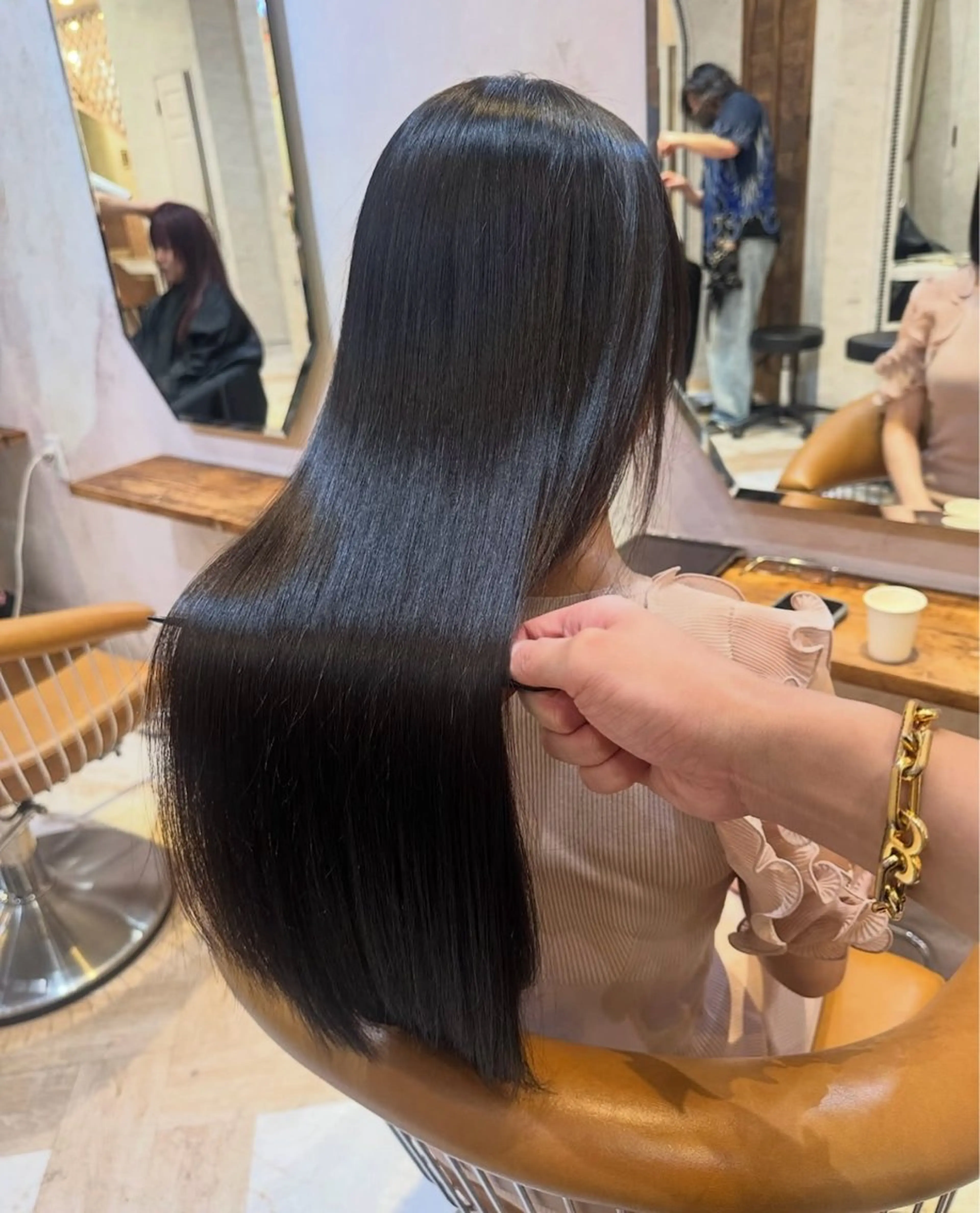 ロング トリートメント みっちー/ブリーチ なしダブルカラーのヘアスタイル