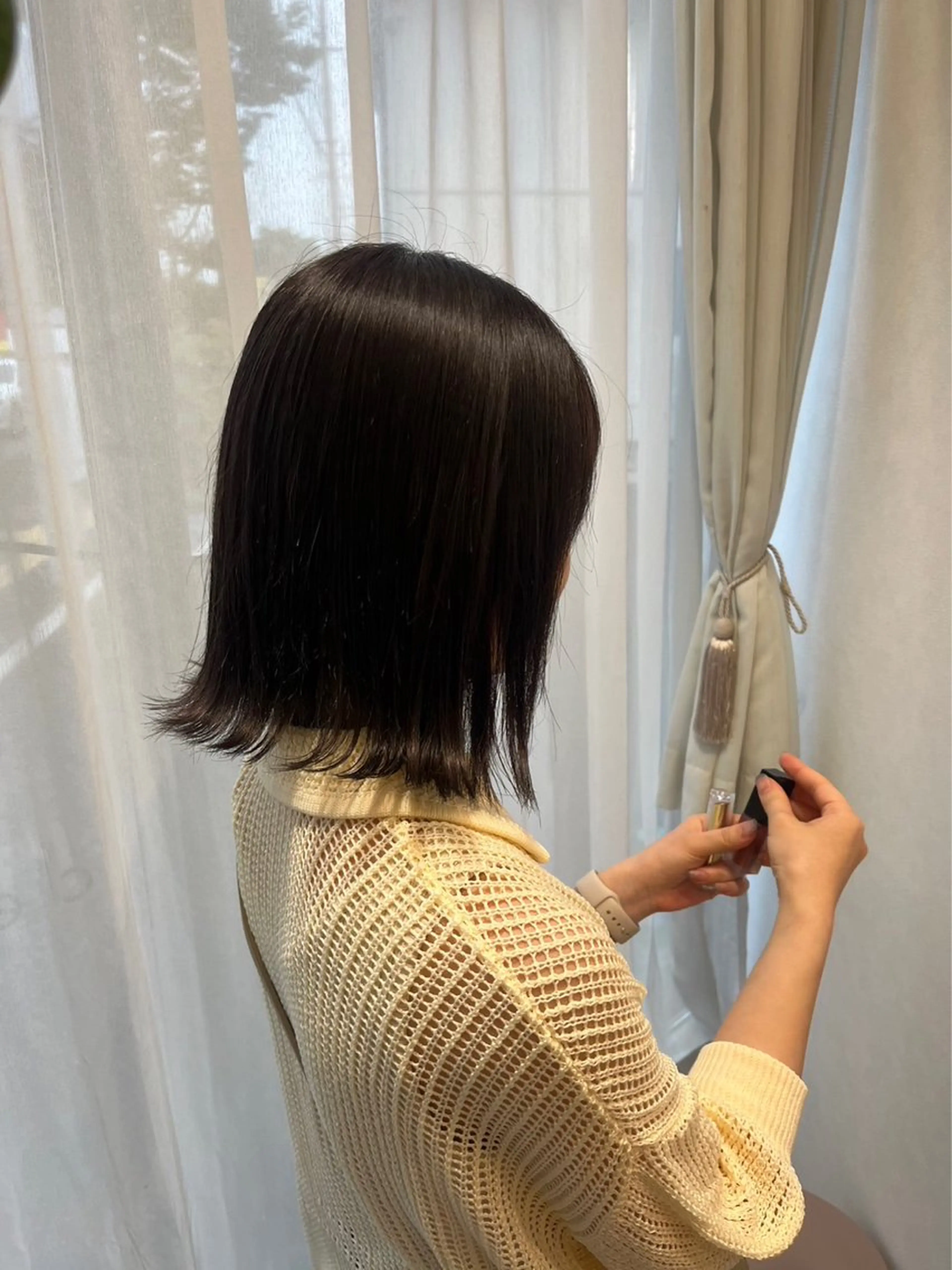 ミディアム カラー ベージュカラー 透明感カラー グレージュ mina / 透明感ベージュカラーのヘアスタイル