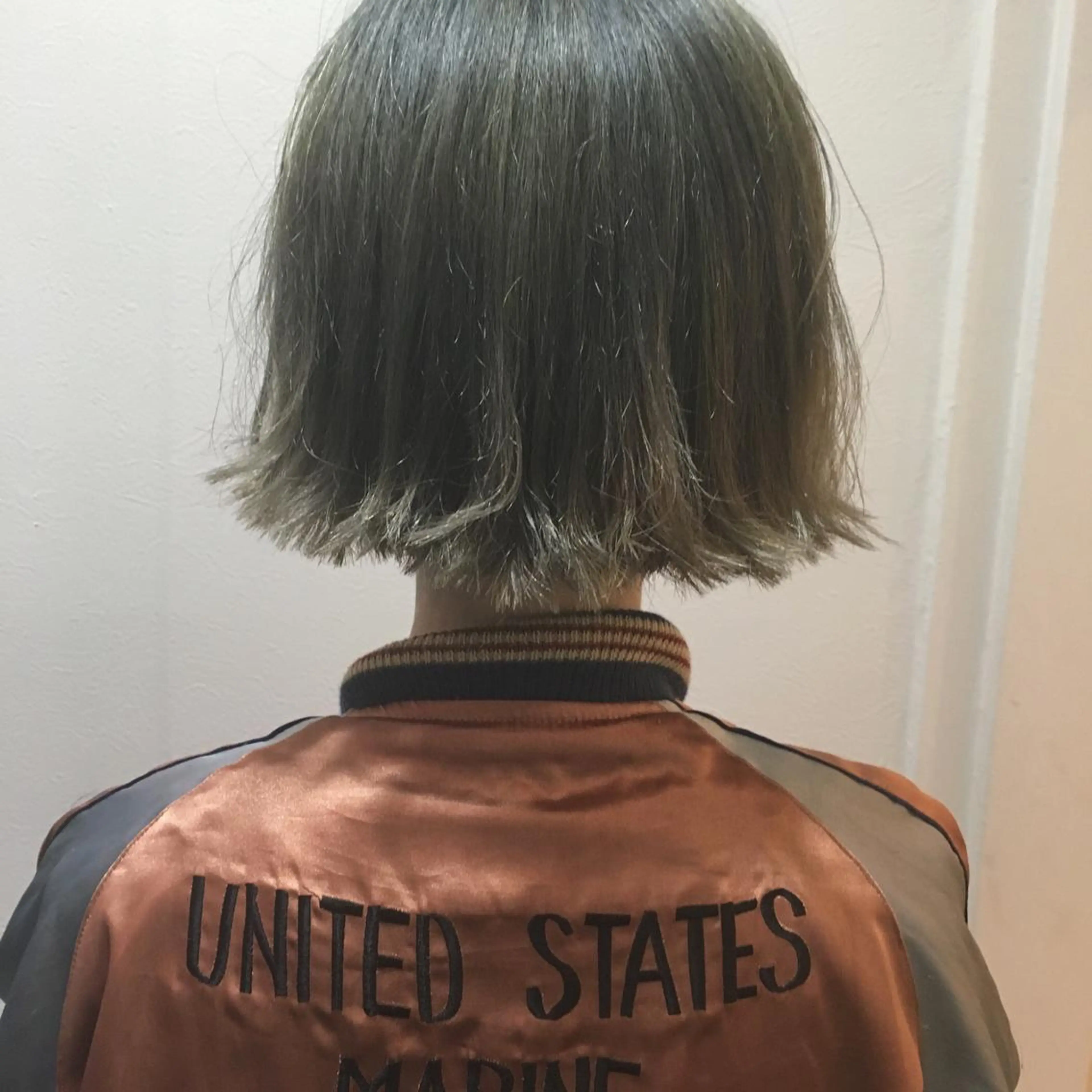 ショート アッシュ アッシュグレー yuki hair所属・yuki watanabeのヘアスタイル