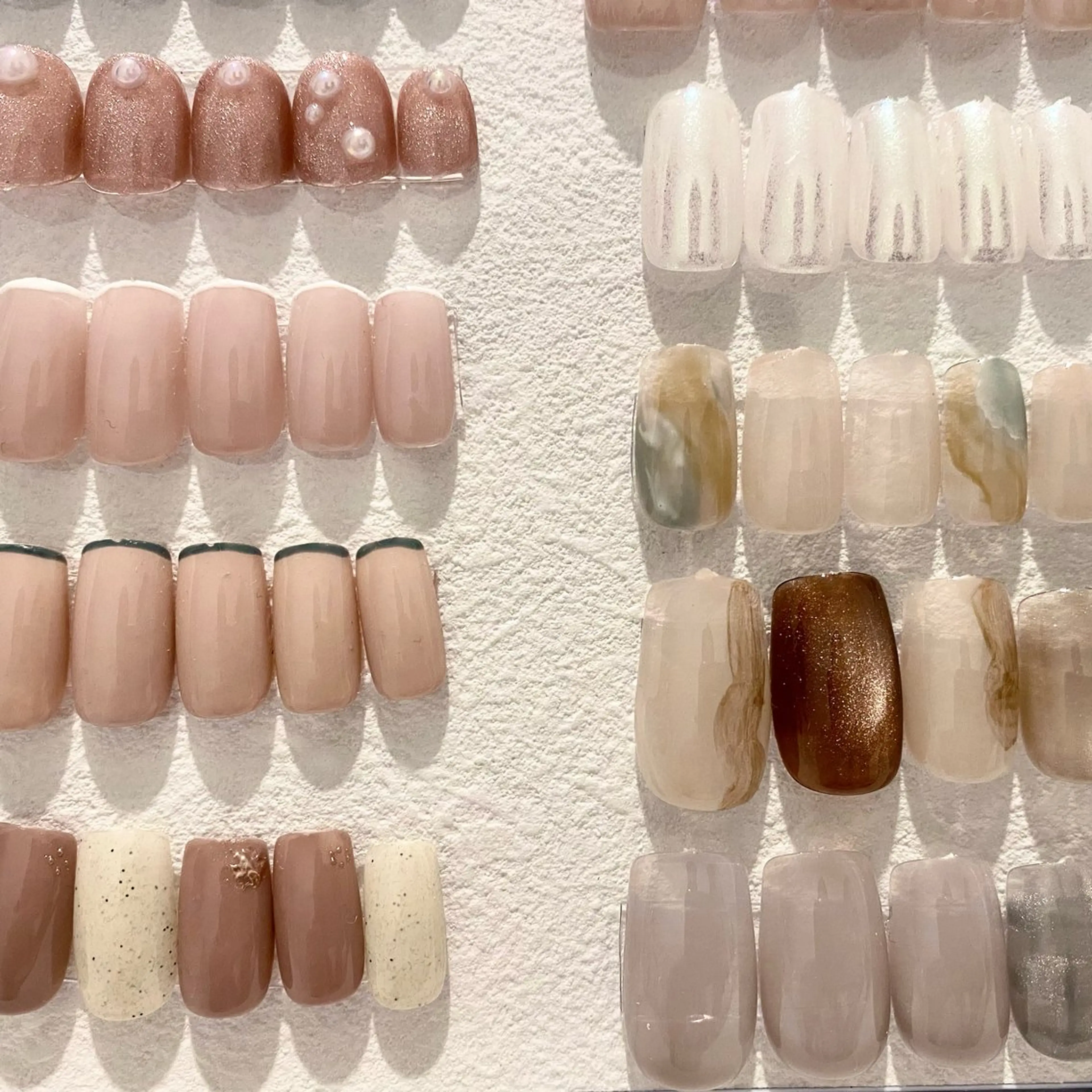 ネイル ハンドネイル ハンドケア nail salon swaddle 🪽のネイルデザイン