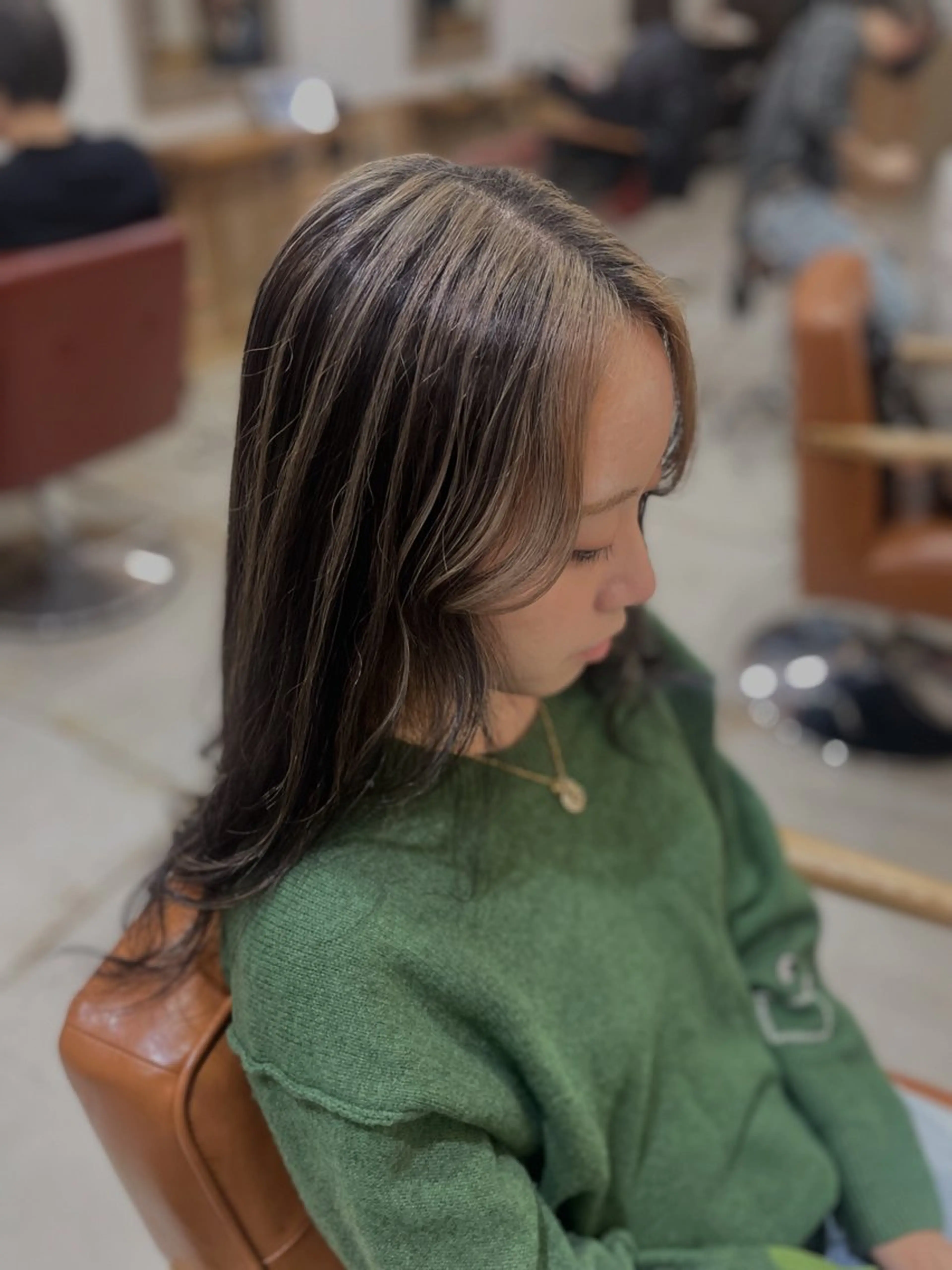 セミロング ショートボブ ボブ ハイライト レイヤーカット hair design Norm 横浜所属・Wカラーレイヤーカ ット⚡️CHIAKIのヘアスタイル