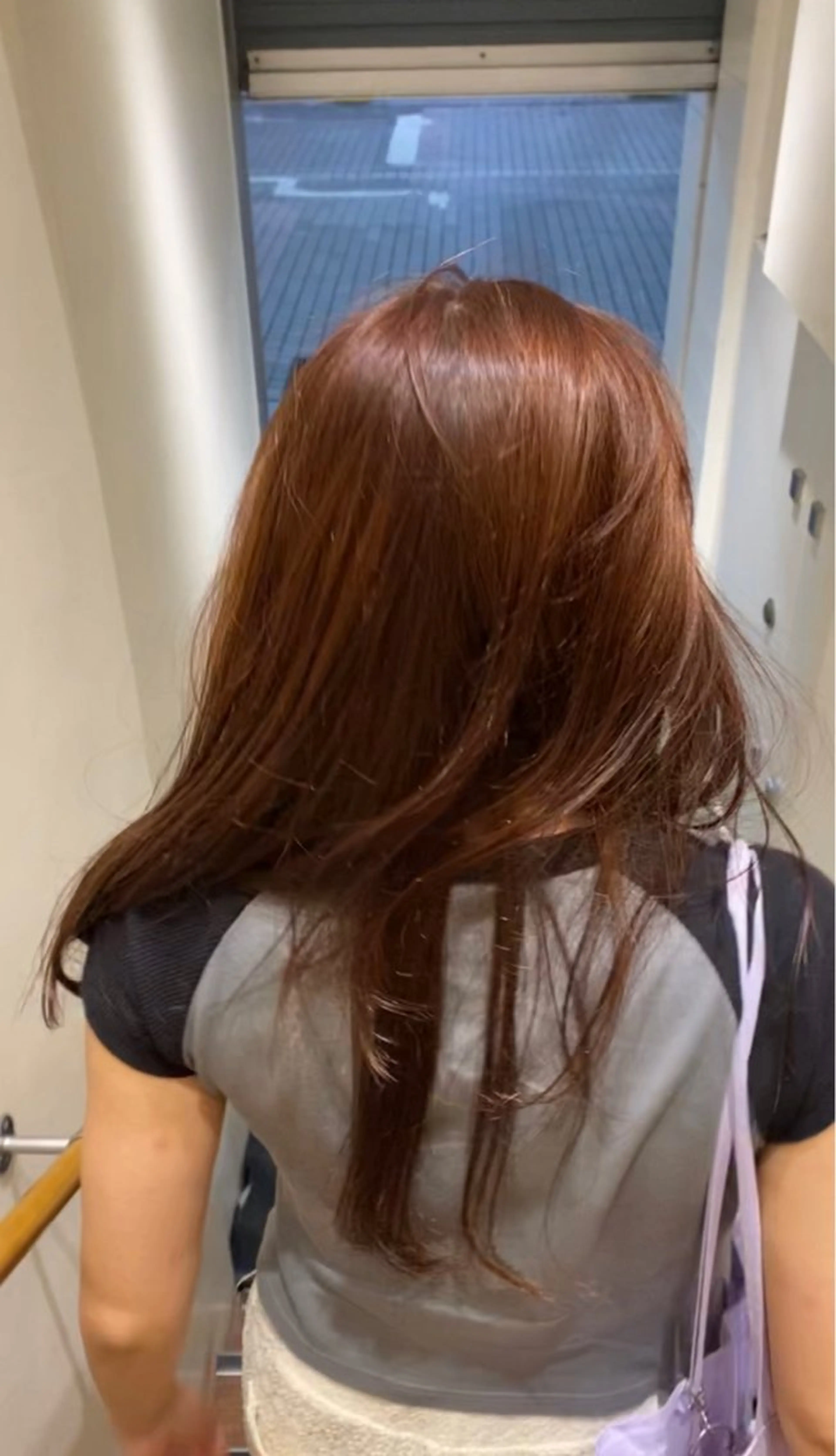 ロング ヘアカラー C-LOOP UNITED ATELIER所属・阿南 結実のヘアスタイル