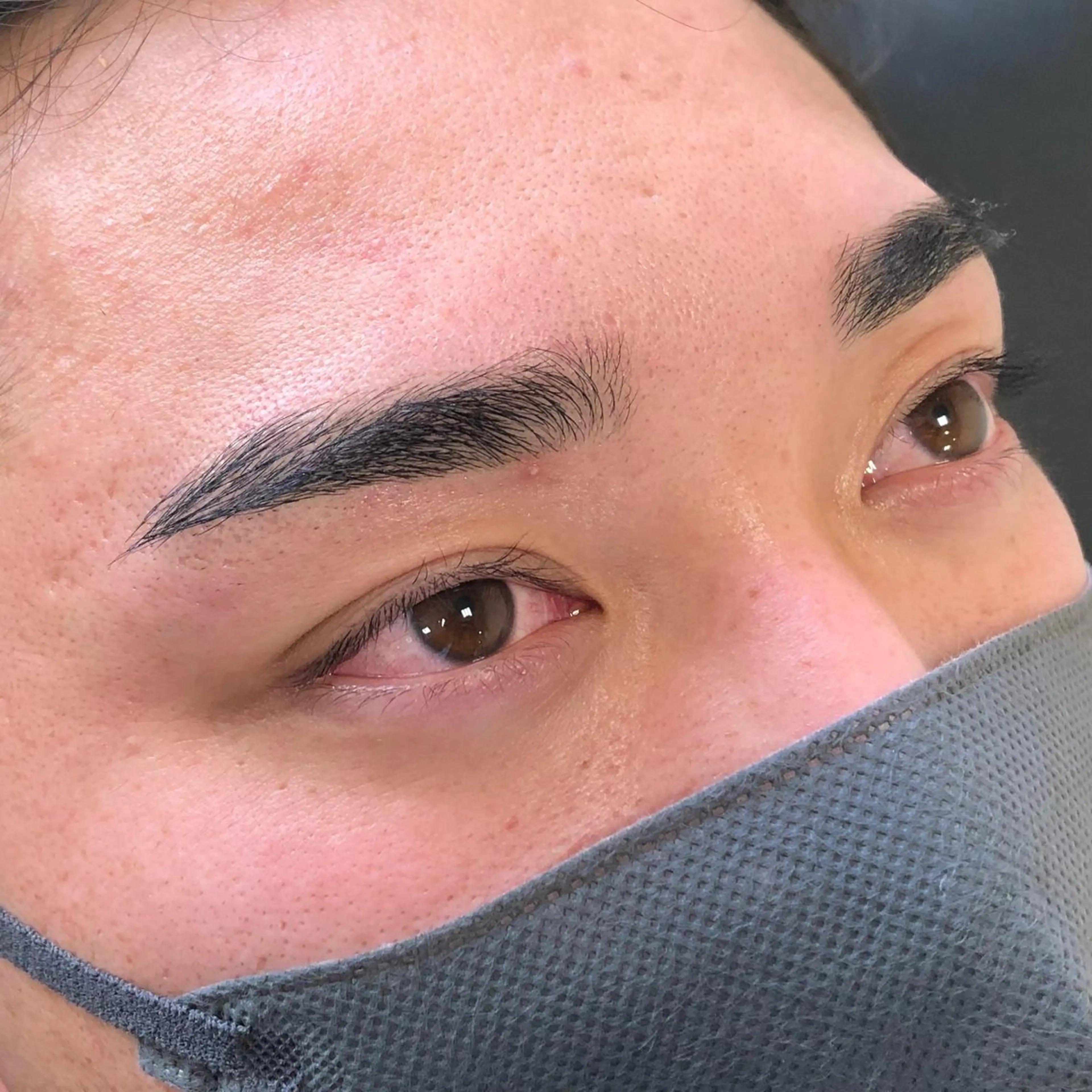 アイブロウ ハリウッドブロウリフト メンズアイブロウ 眉毛ワックス脱毛 salon NABEE所属・★眉毛専門店★ サロンナビーの眉毛・アイブロウイメージ