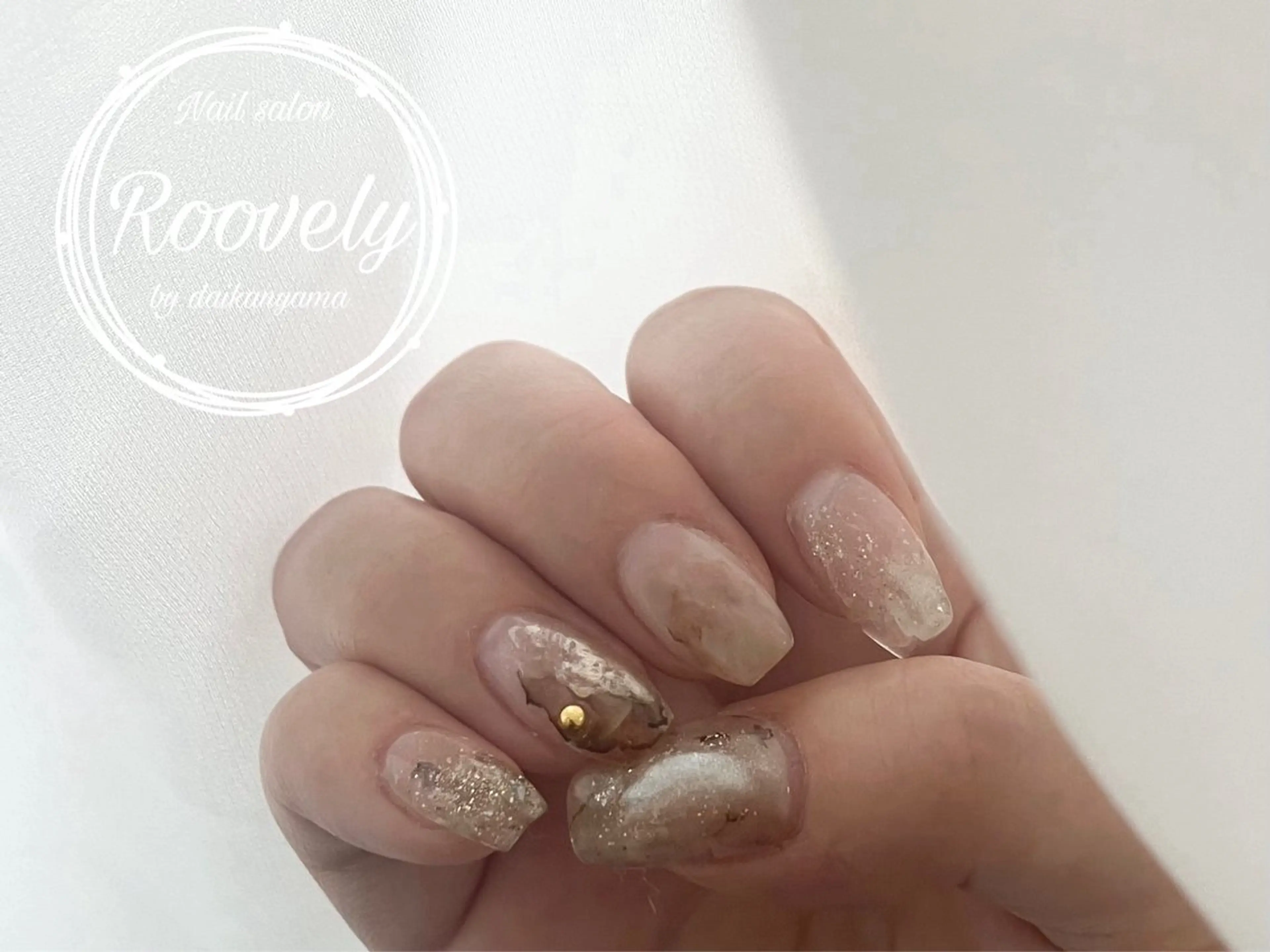 ネイル Nail salon Roovely 代官山店【ネイルサロンルブリー】所属・roovely Rumi／ニュアンスのネイルデザイン