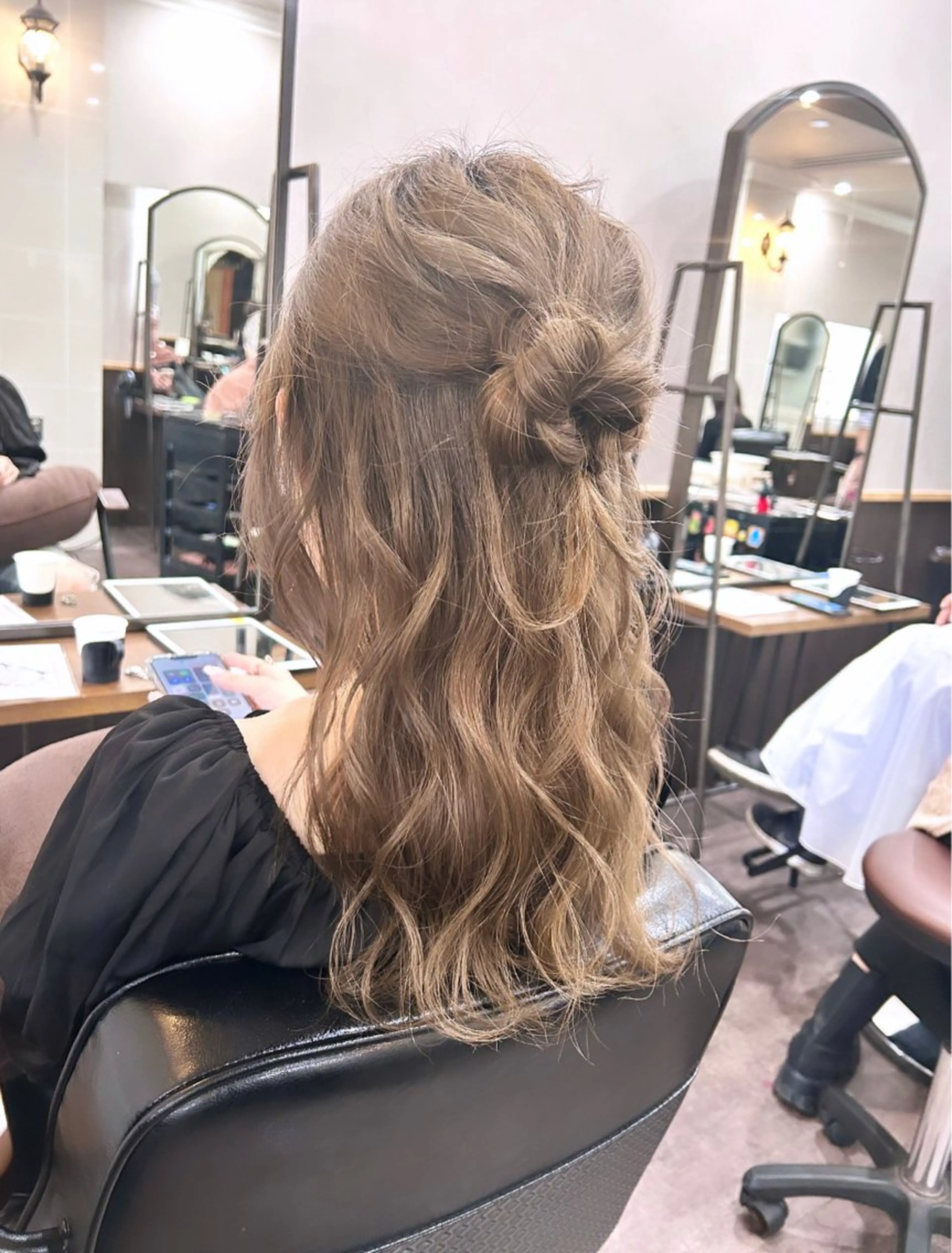 セミロング ヘアアレンジ ヘアセット 🦄🩵YUNA 🩵🦄のヘアスタイル