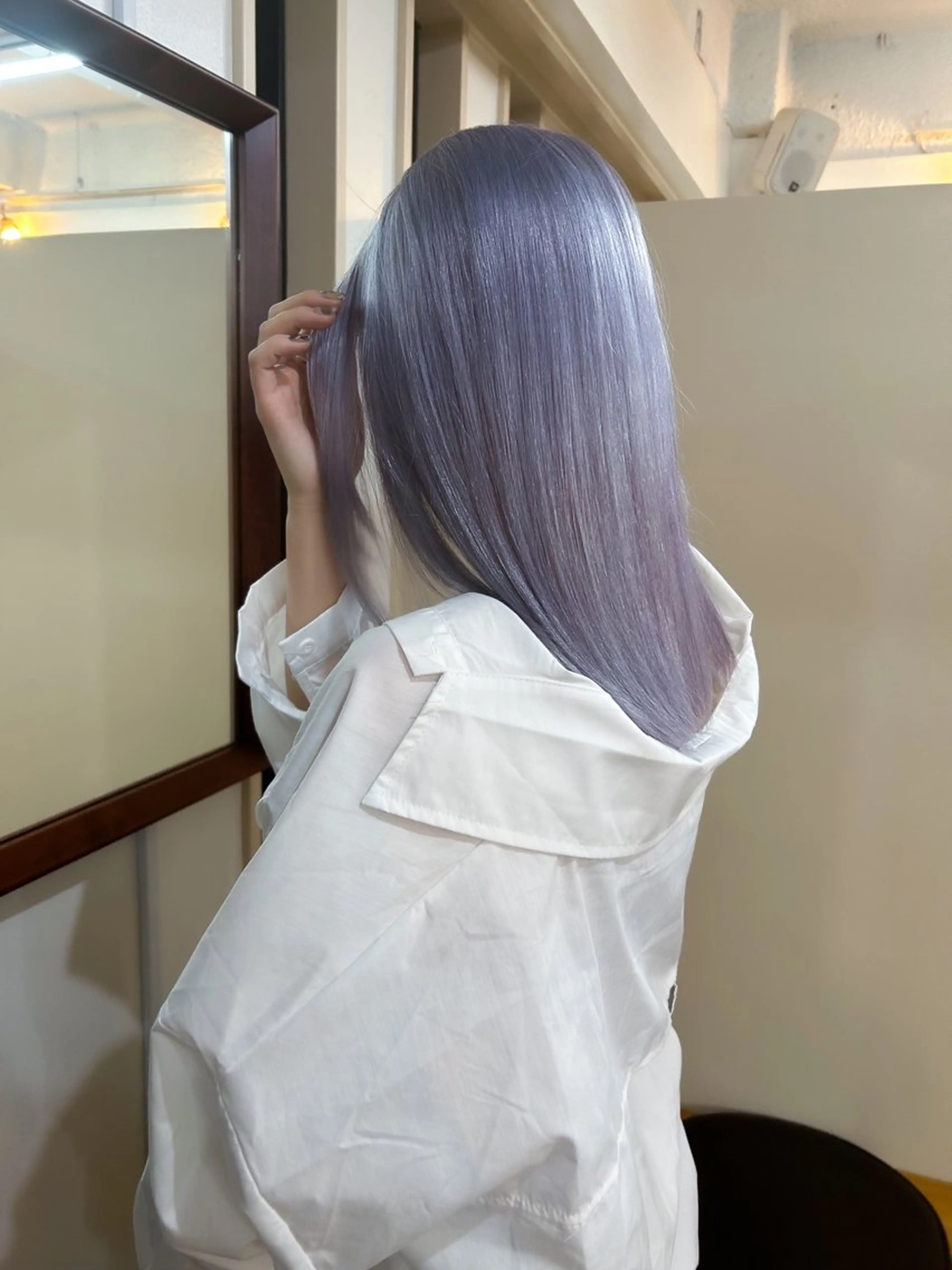 セミロング カラー ハイトーンカラー⭐️ NAZUNAのヘアスタイル