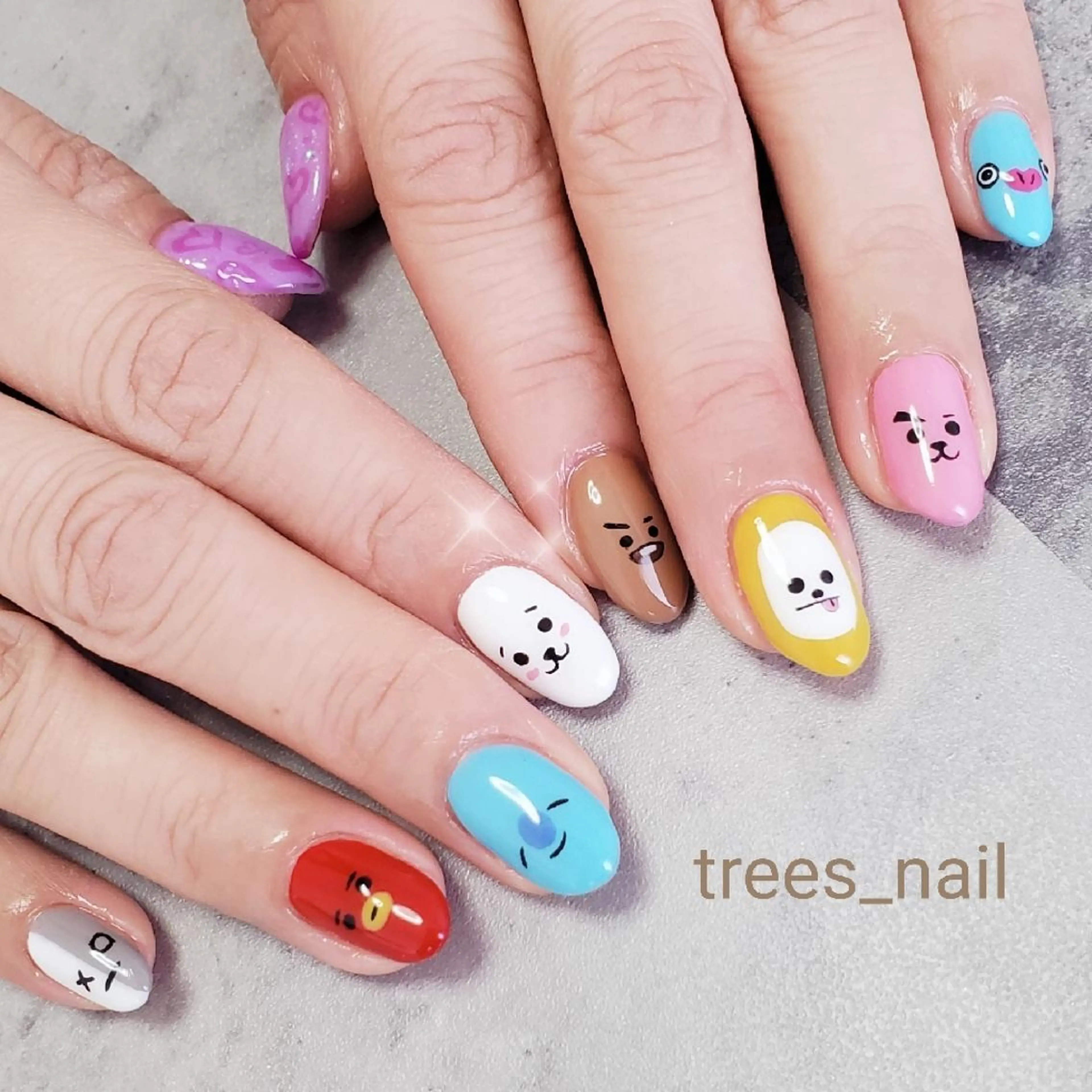 BTS BTSネイル　ネイルパーツ bt21ネイルパーツのネイルデザイン｜ネイルブック