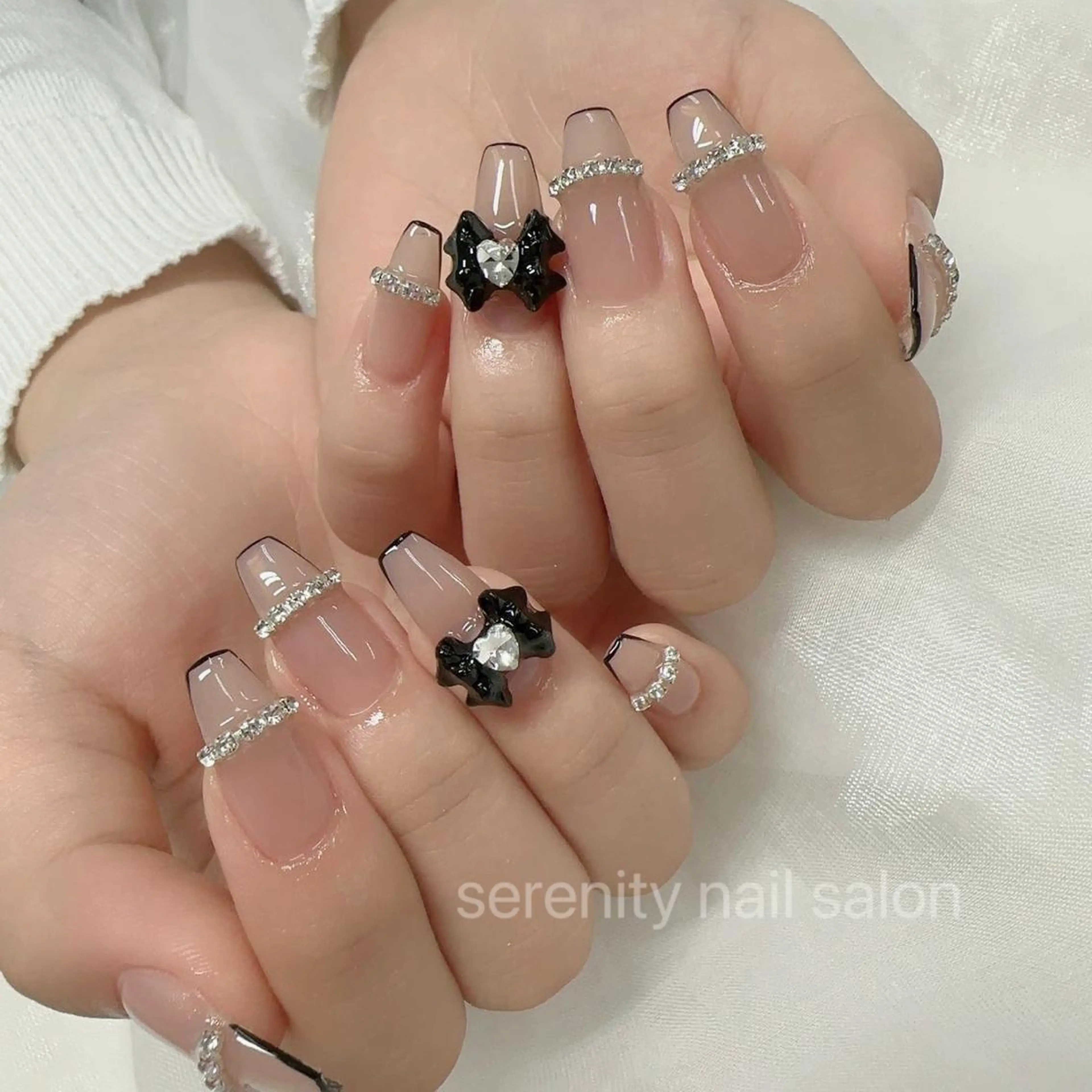 ネイル ハンドネイル ハンドケア ✨Serenity Nail salonのネイルデザイン