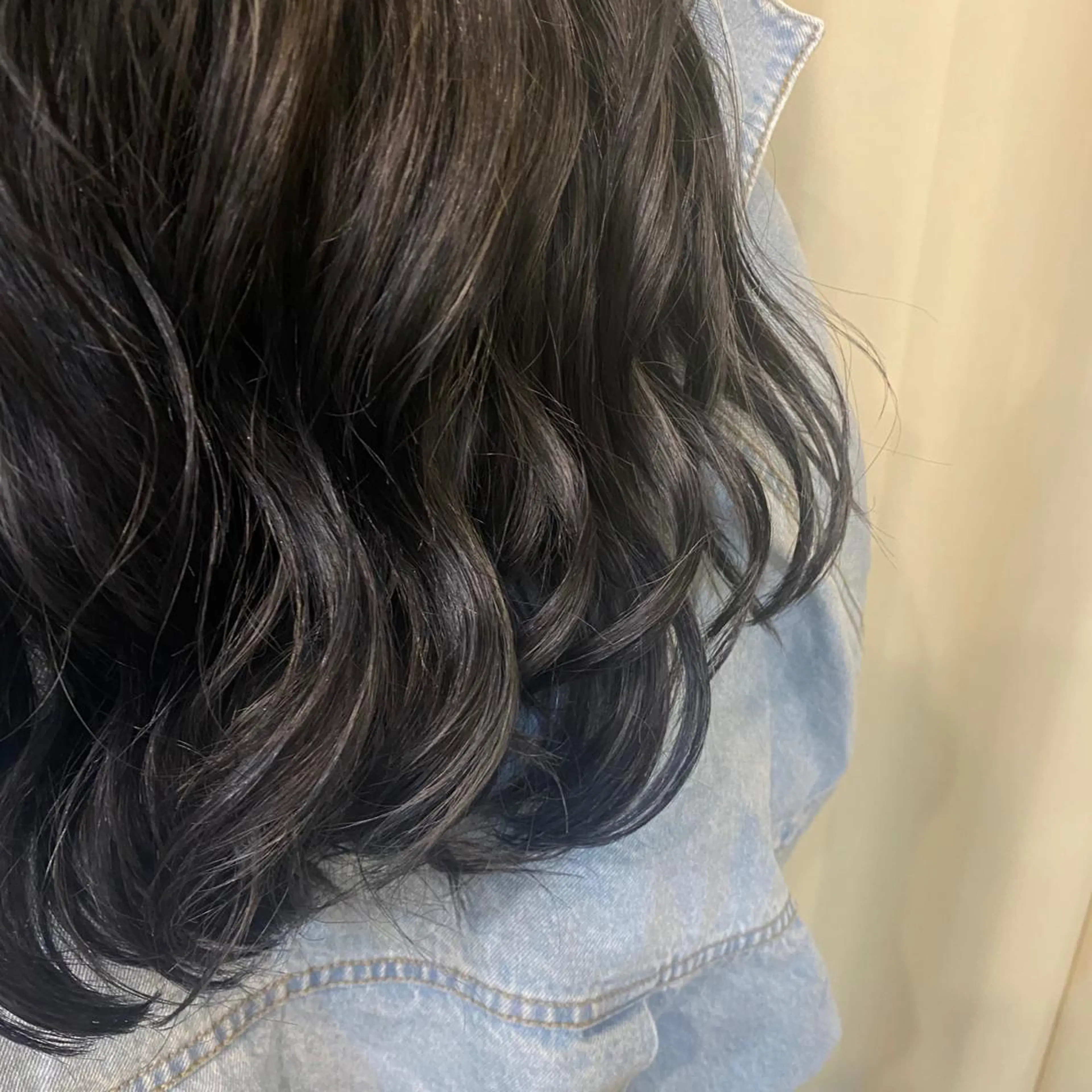 カラー グレージュ 藤原 侑香のヘアスタイル