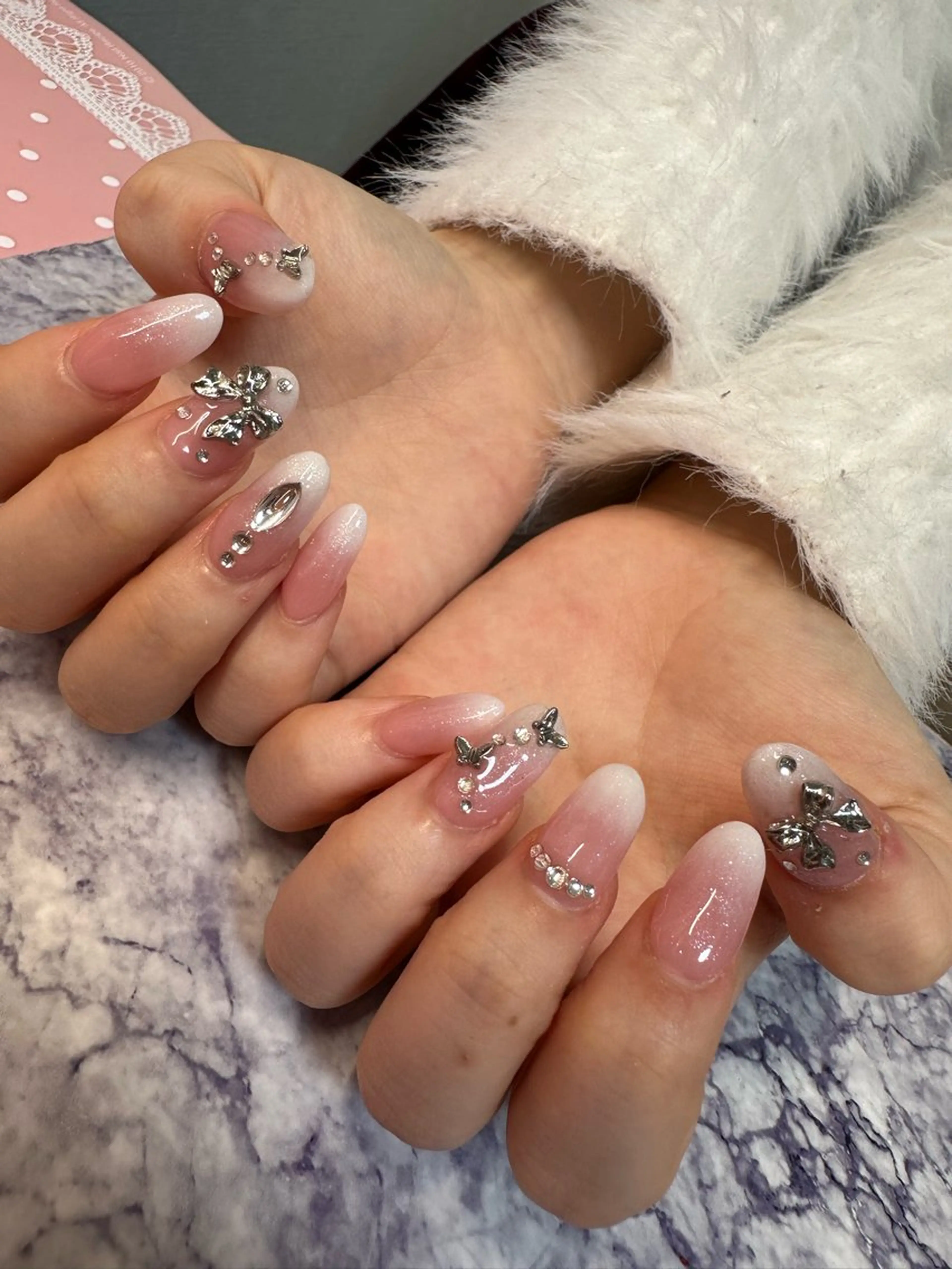 ネイル ハンドネイル Pretzels🥨 【プレッツェル】ミウのネイルデザイン