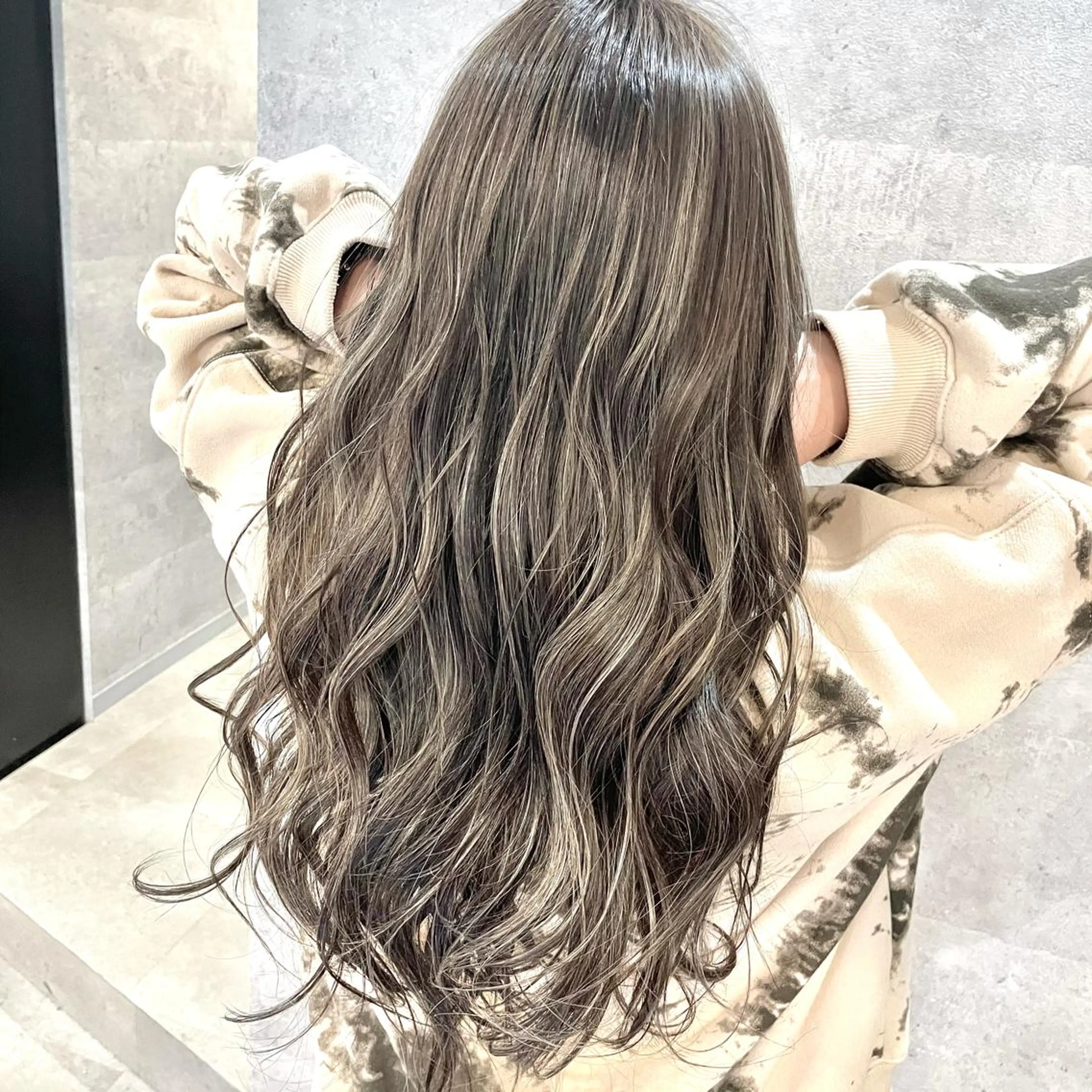 ロング カラー ハイライトカラー ハイライト MiL所属・✨ハイトーン✨ 濱田知孝のヘアスタイル