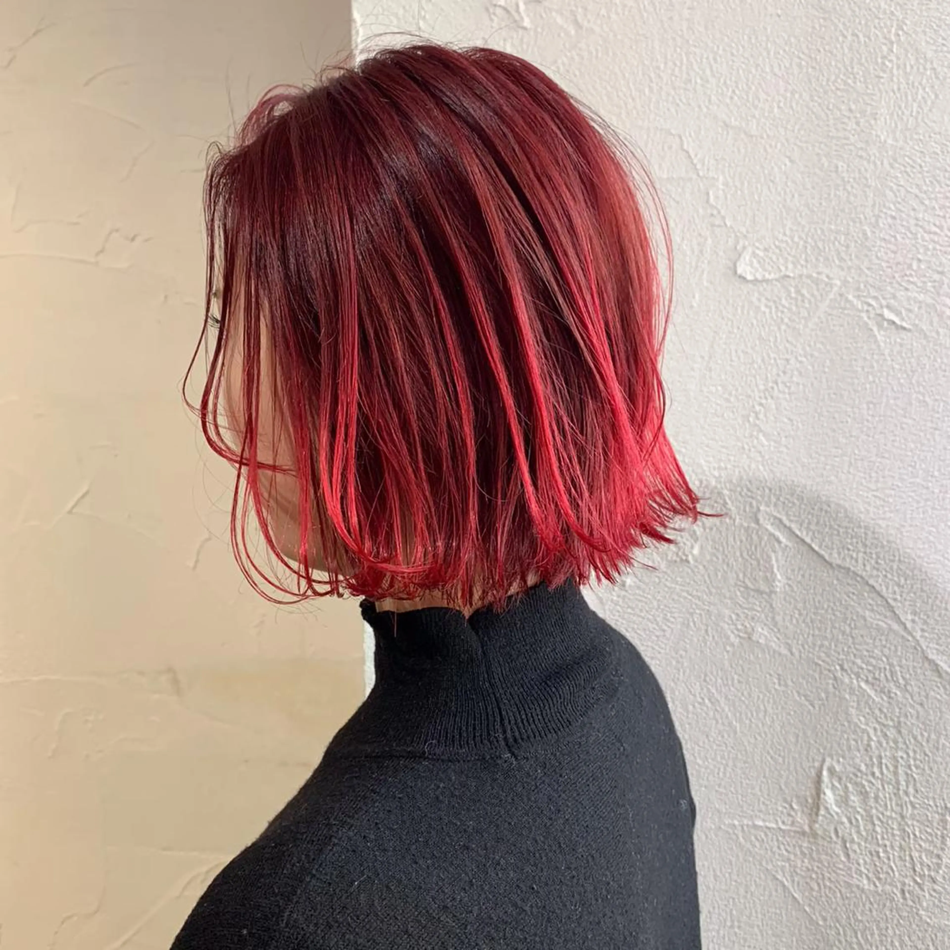 ミディアム カラー レッドカラー 藤井 貴美子のヘアスタイル