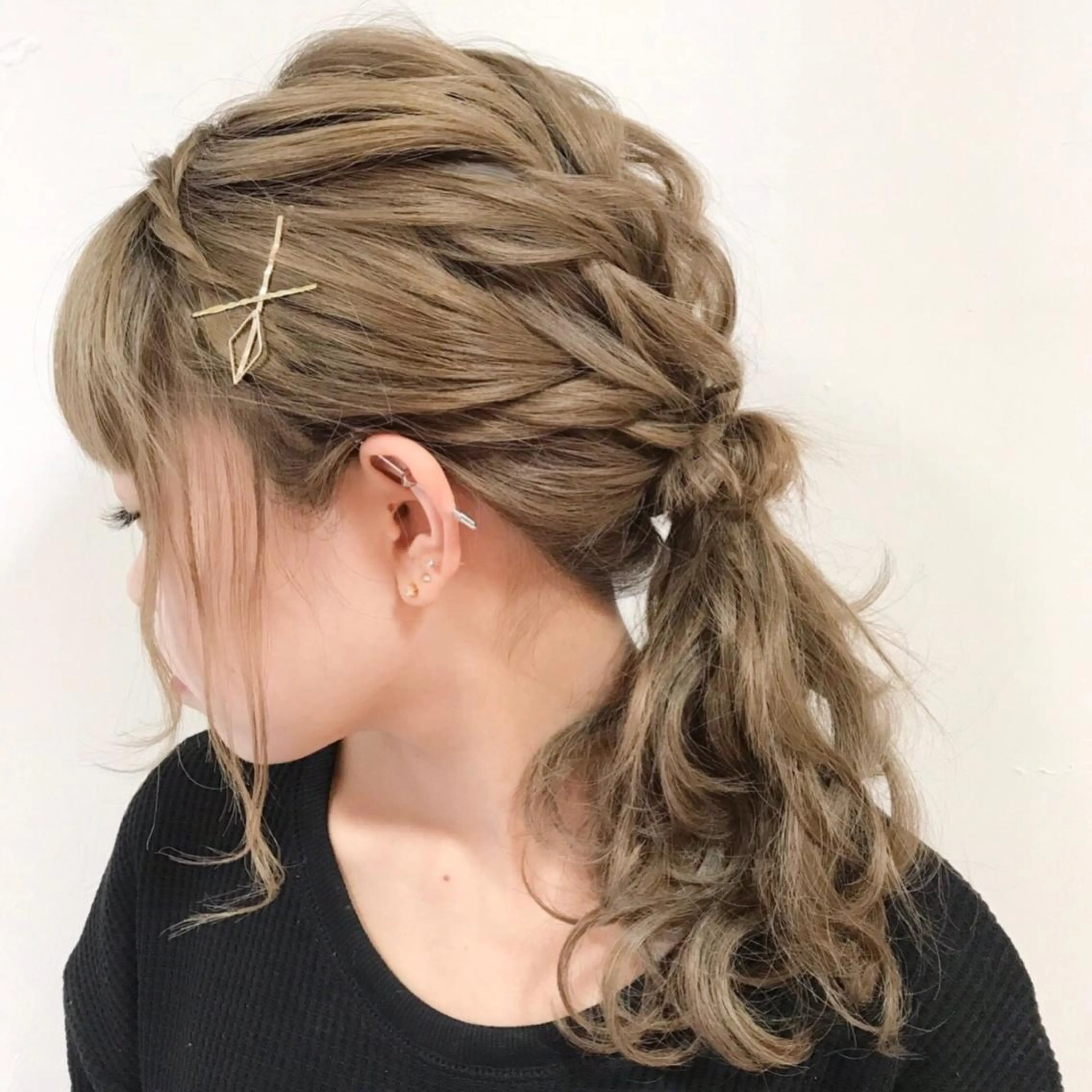セミロング ヘアアレンジ 簡単アレンジ 🌈限定価格🌈 鈴木　瑛輔のヘアスタイル