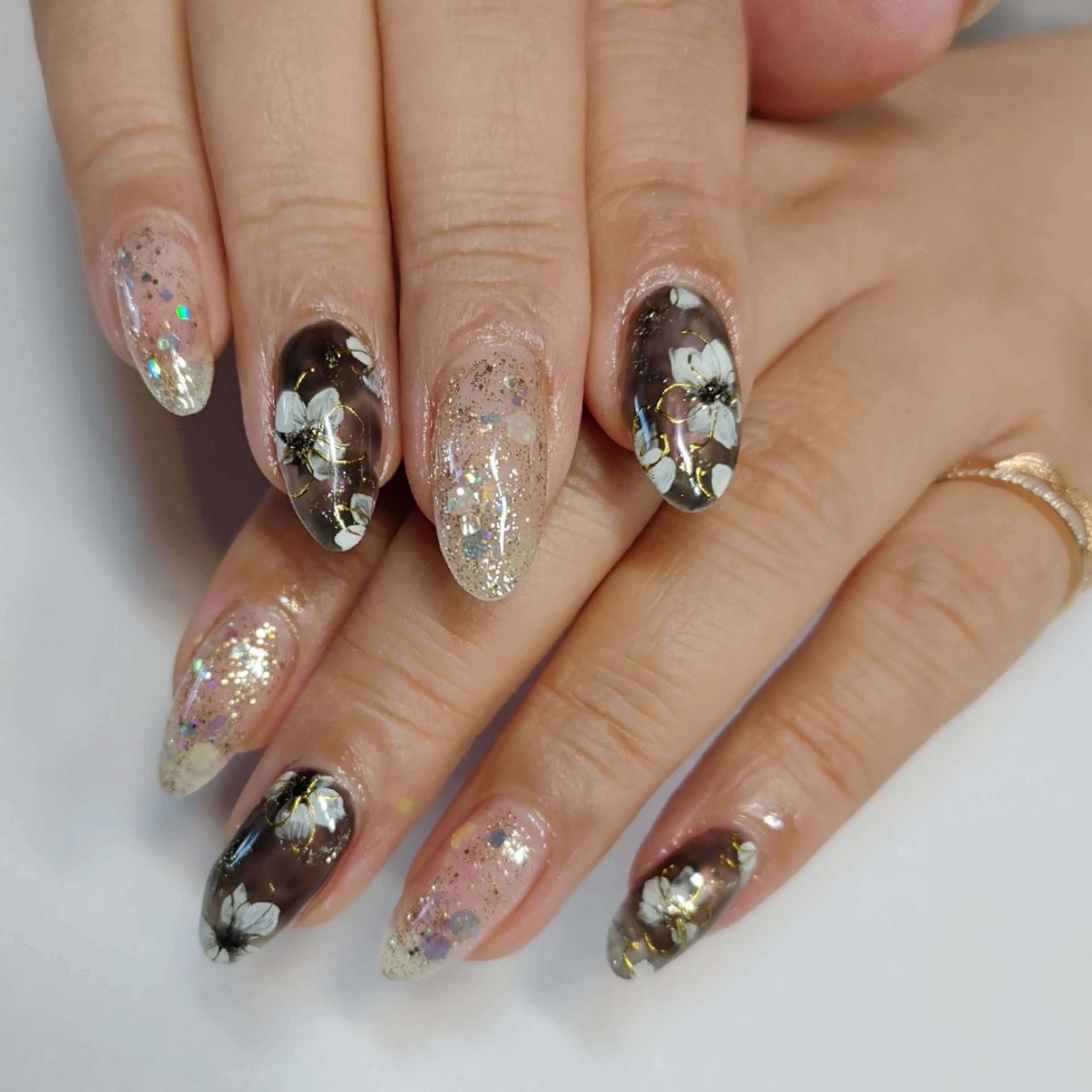ネイル アートネイル クリアネイル フラワーネイル キラキラネイル nails muu まゆのネイルデザイン