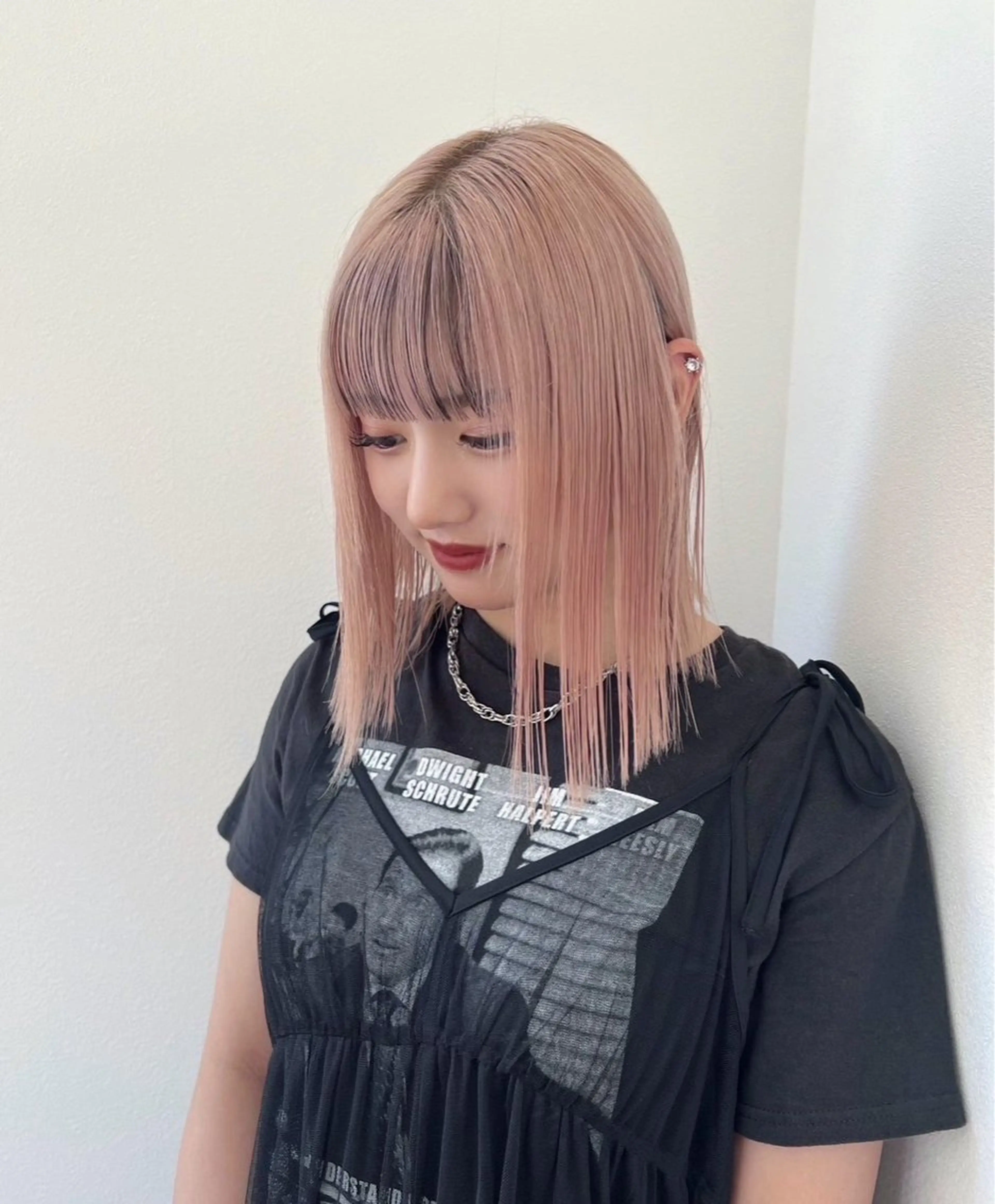 セミロング ハイトーン♡ブリーチ ♡エクステ♡nanaのヘアスタイル