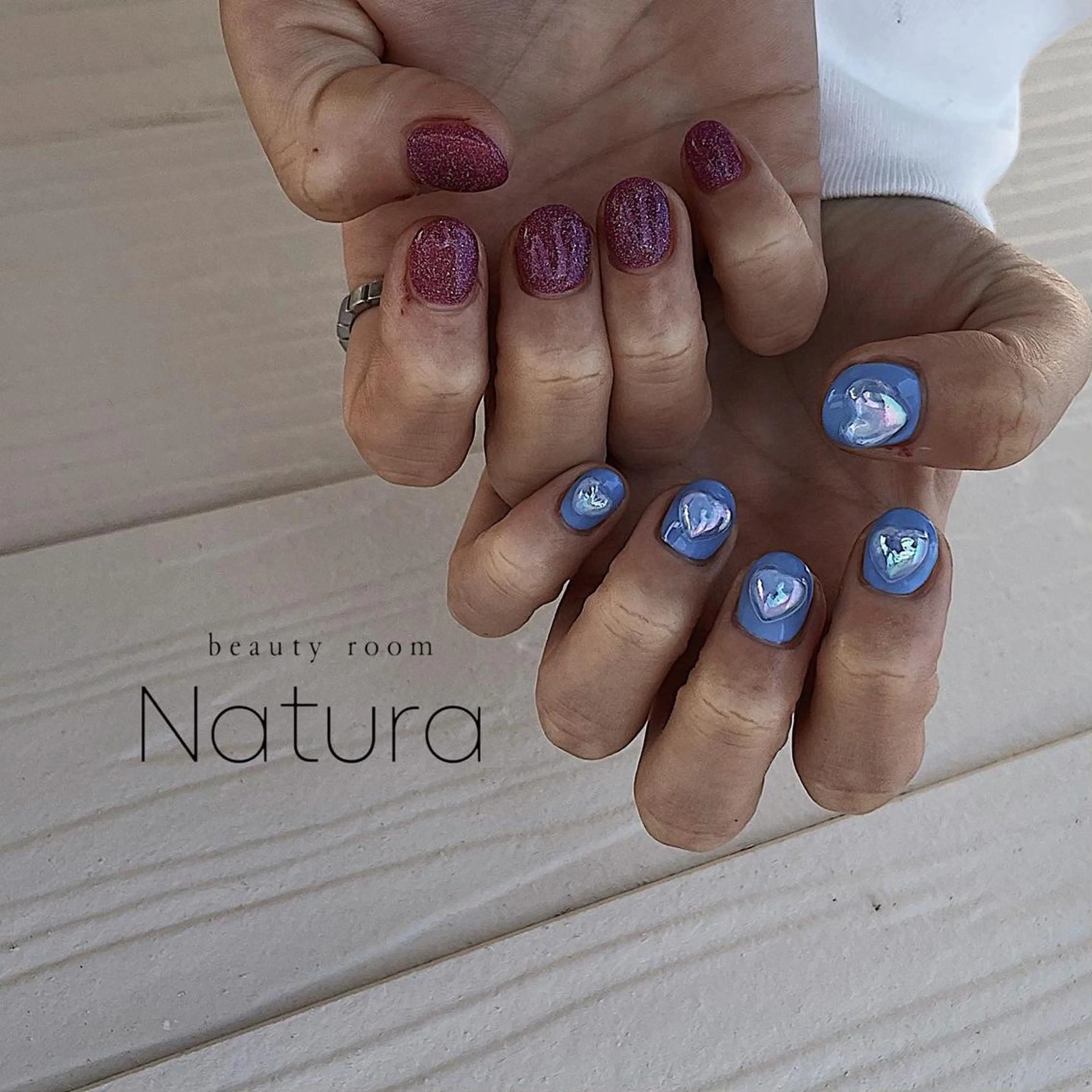 ネイル マツエク・マツパ アイブロウ フラッシュネイル ハンドネイル beautyroom Naturaのネイルデザイン