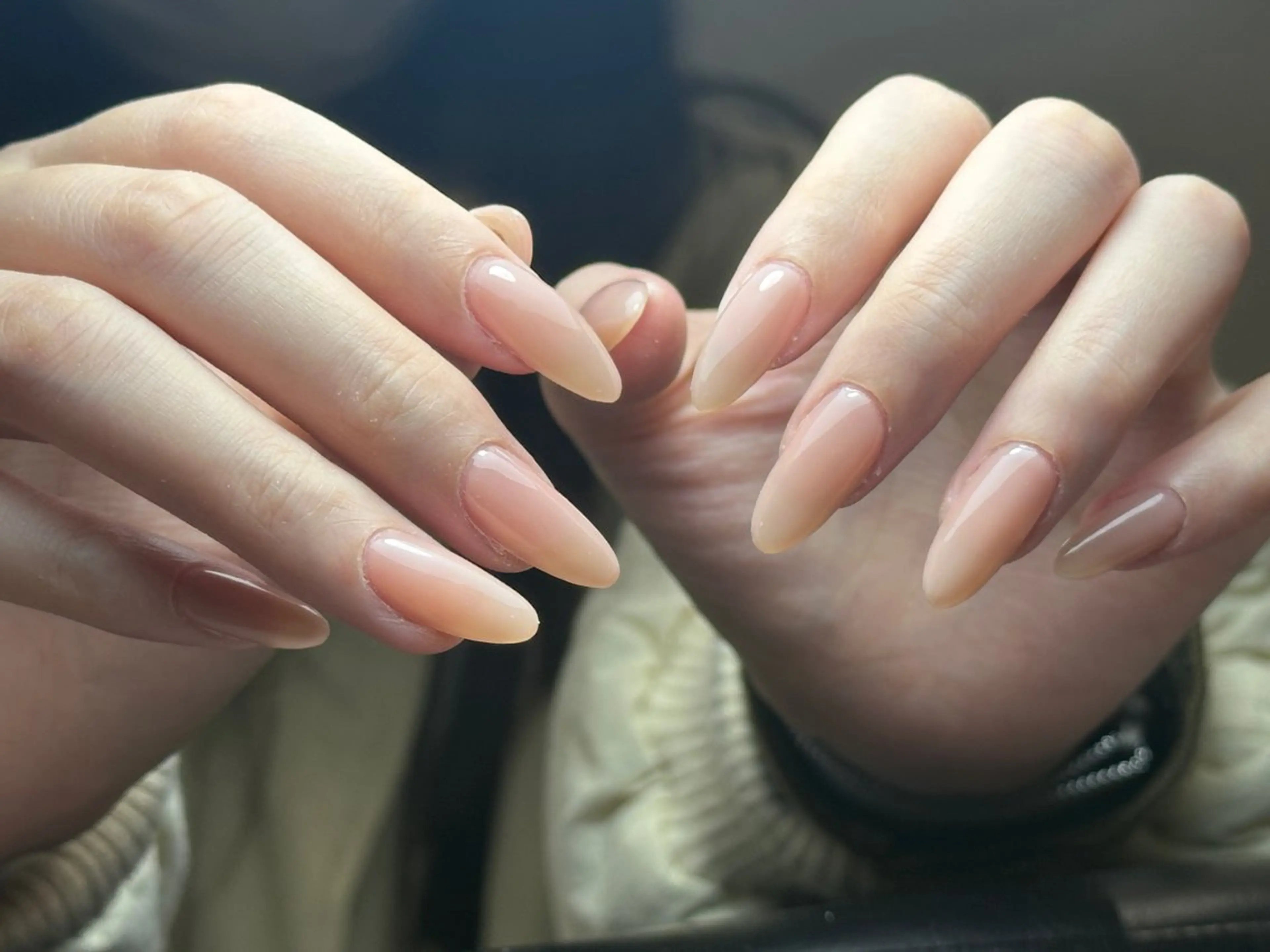 月曜日ワンカラー(オフなし)メンズの写真