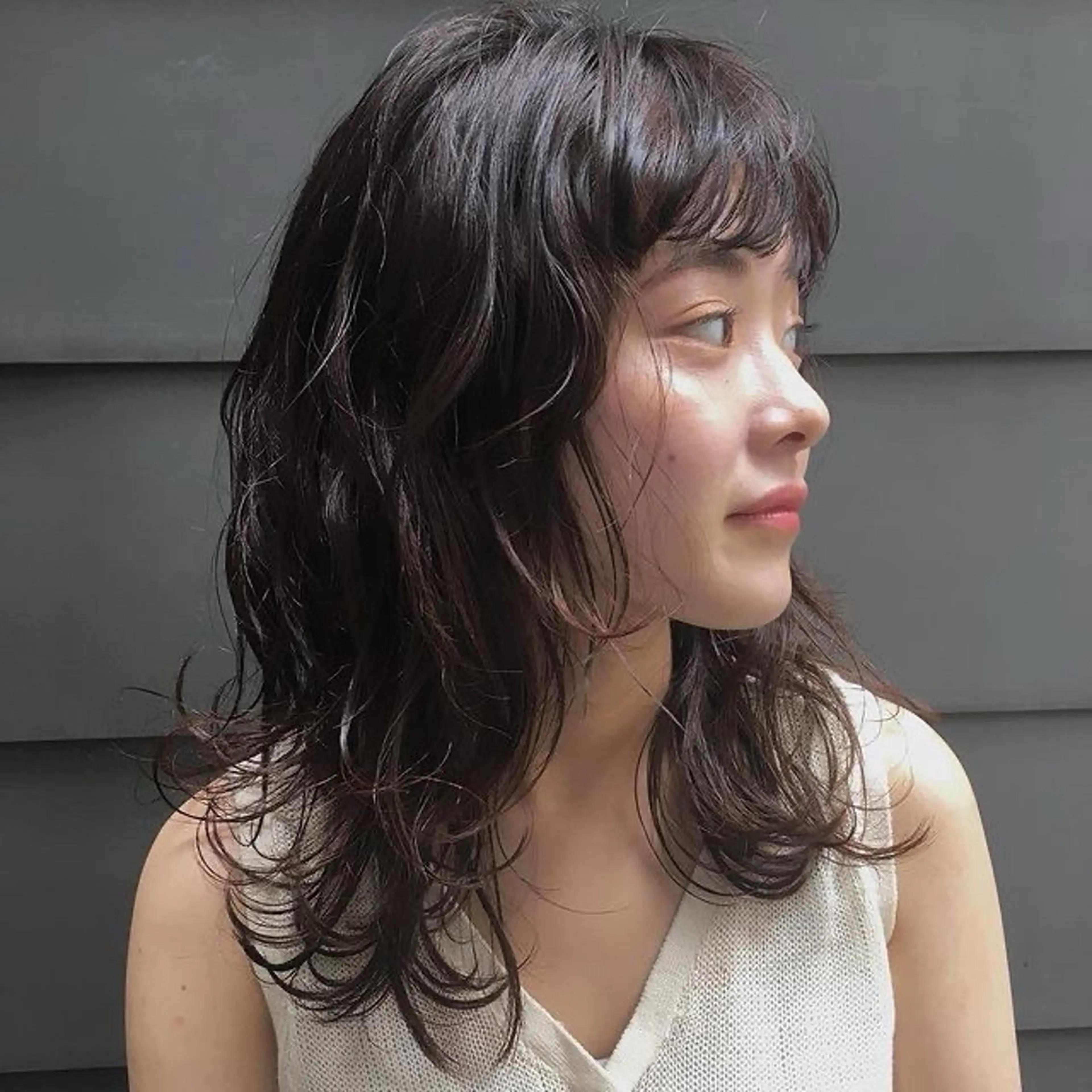 ミディアム パーマ 峯田 優花のヘアスタイル
