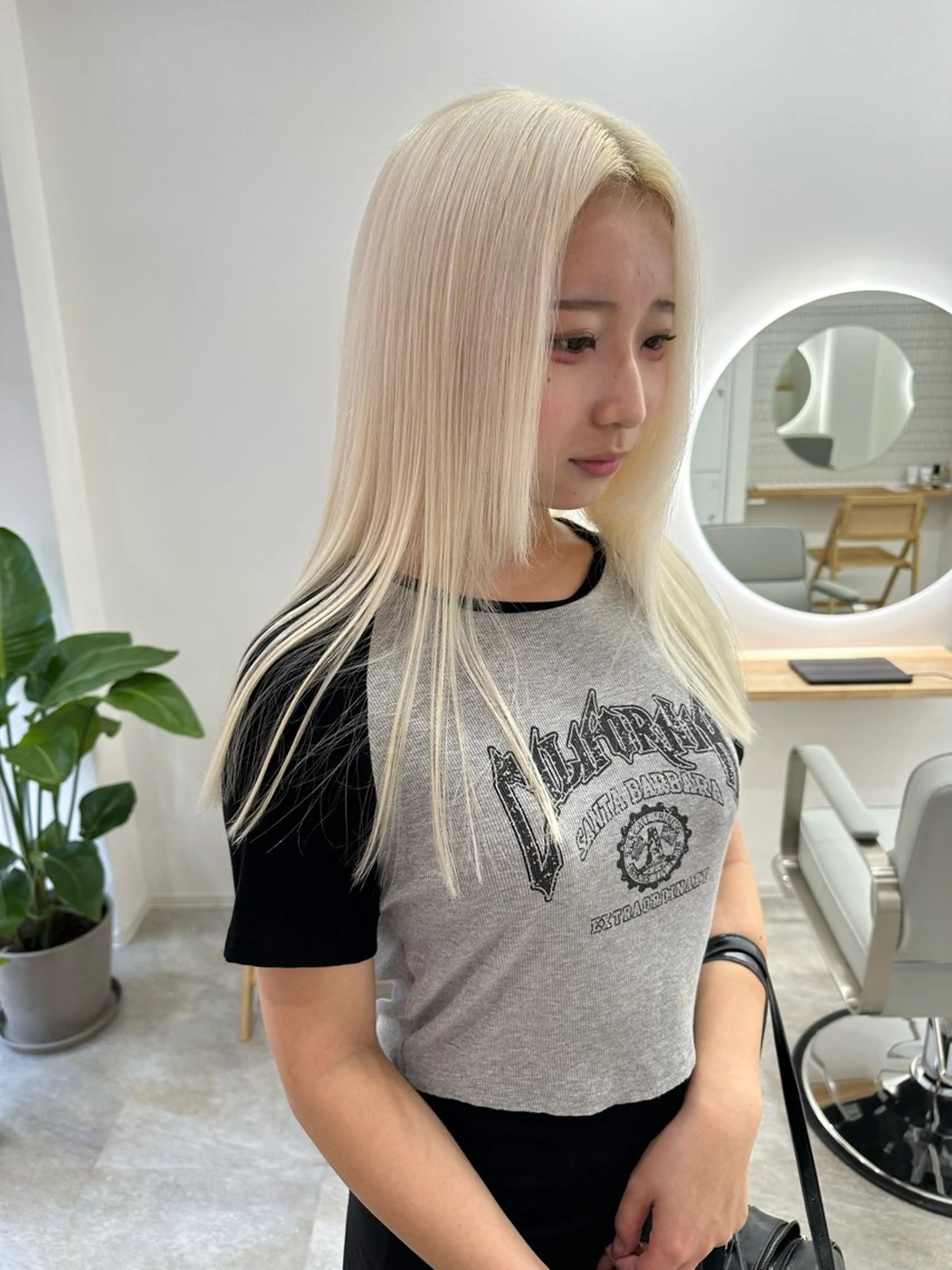 ロング カラー ブリーチ 抜きっぱなしブロンド ブロンド ケアブリーチ ウルフカット デザインカラー ダイチのヘアスタイル