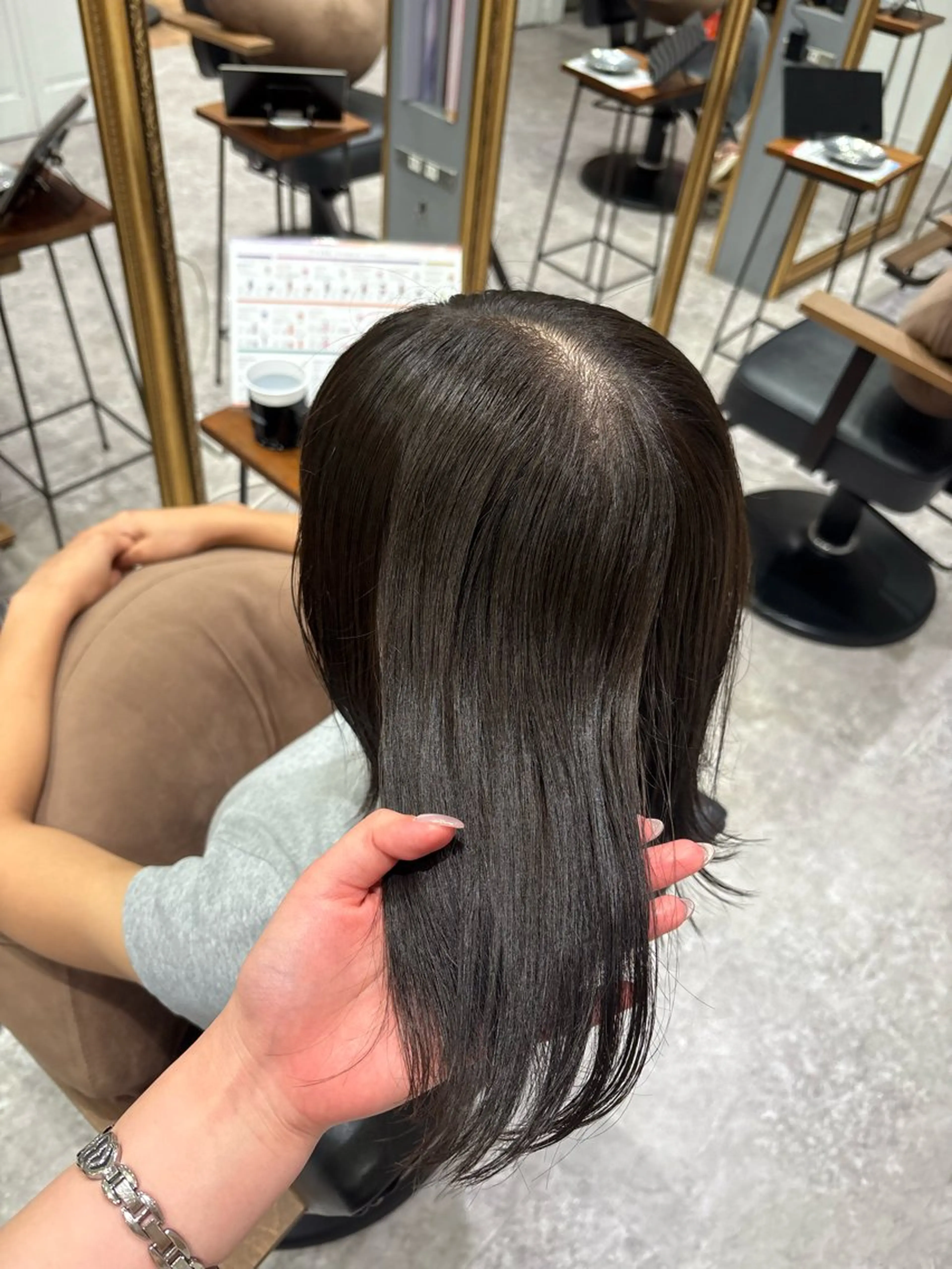 カラー ヘアカラー トリートメント 透明感カラー/ダブル カラー/MAI🎀の眉毛・アイブロウイメージ