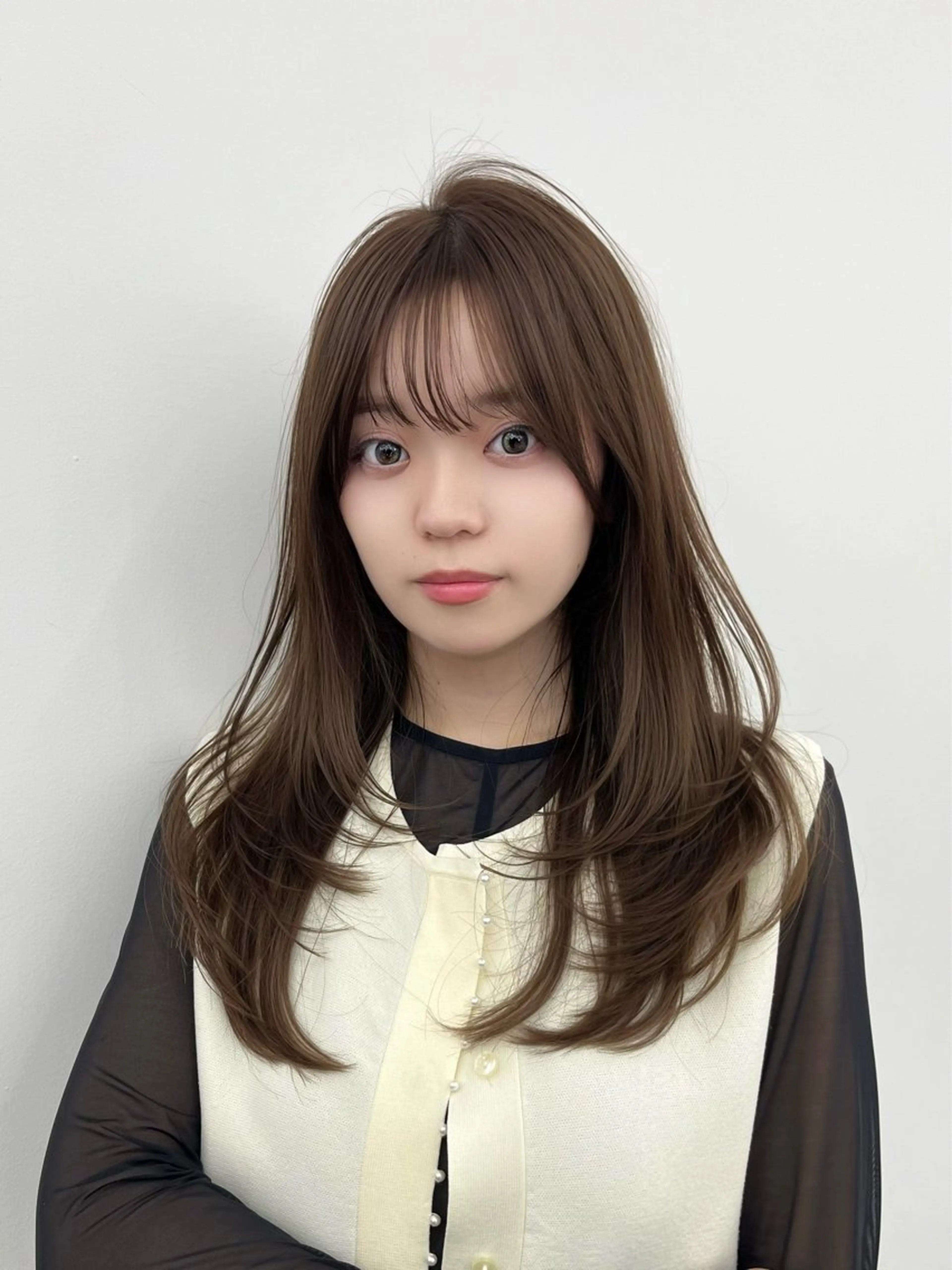 【🌟平日新規限定🌟】小顔が叶うカット＋透明感カラー＋艶トリートメント 当日予約⭕️の写真