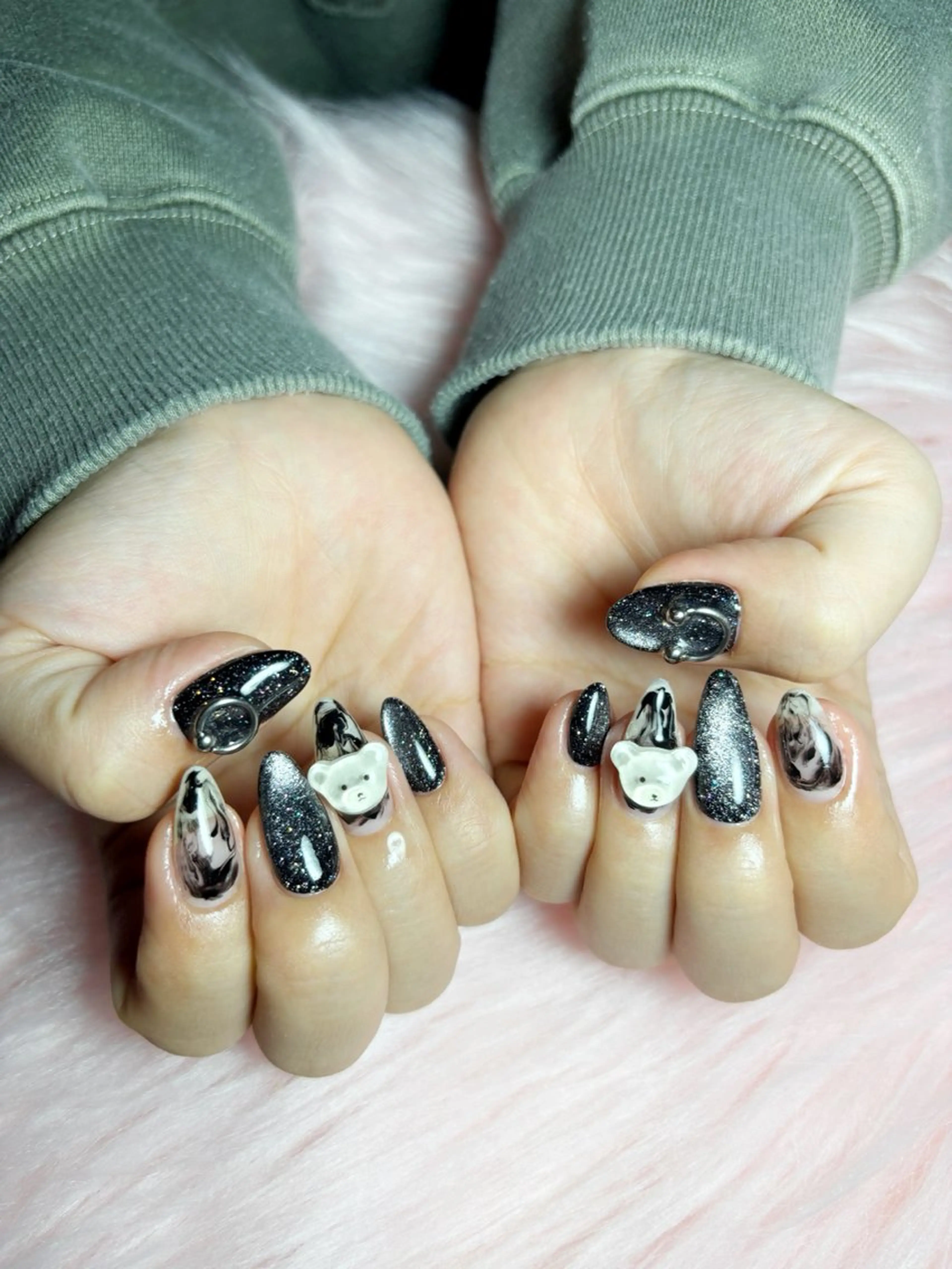 ショート ハンドネイル watanabe miyuuのネイルデザイン